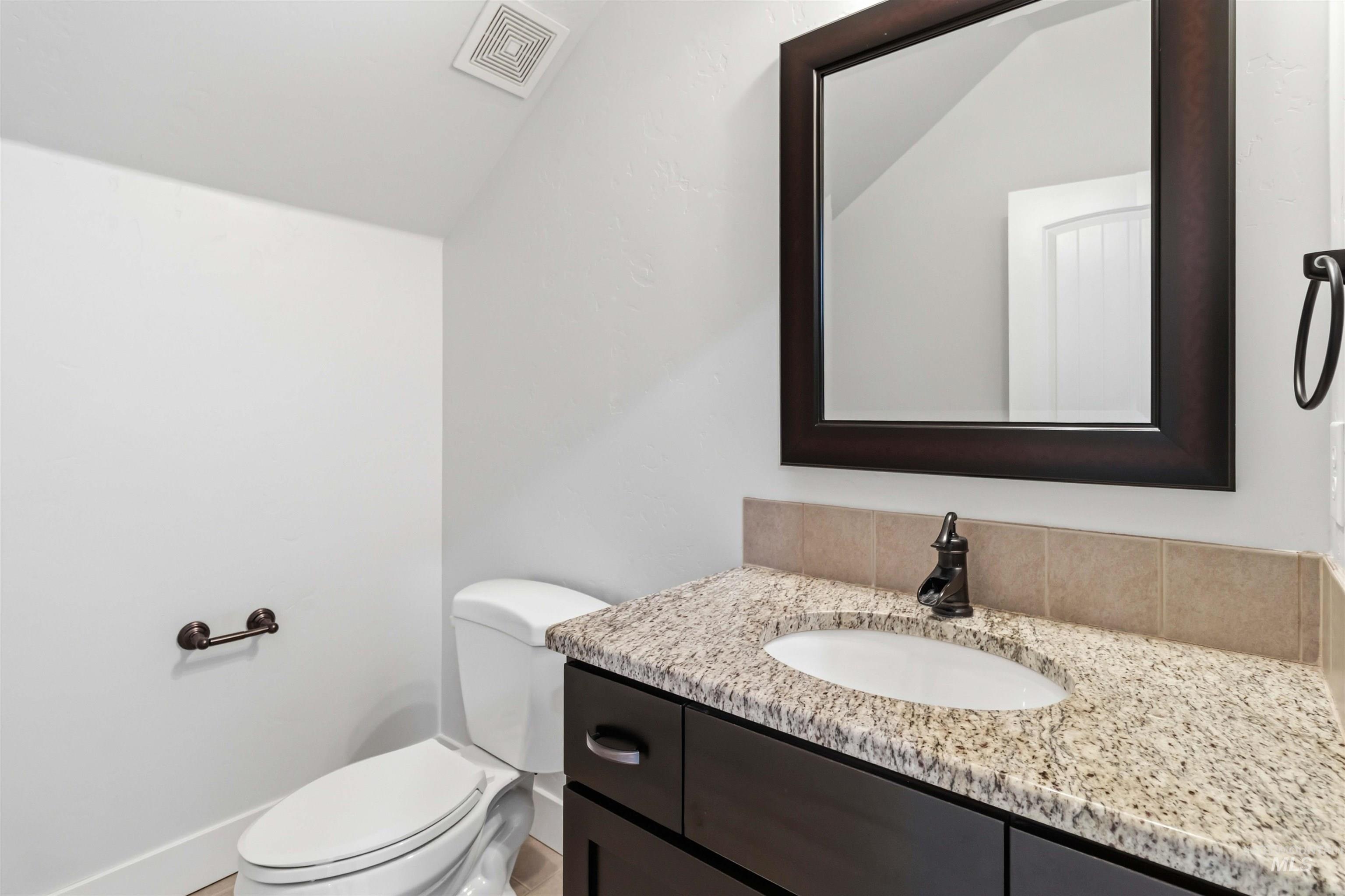 3218 N Cherry Laurel Way, Star, Idaho 83669, 4 Bedrooms, 3 Bathrooms, Residential For Sale, Price $719,900,MLS 98993022