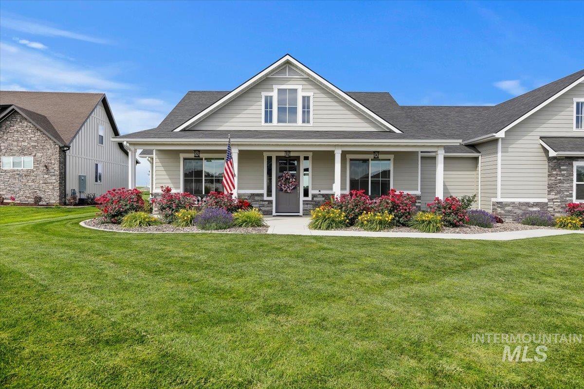 3833 Susan Cir W, Hansen, Idaho 83334-5501, 4 Bedrooms, 3 Bathrooms, Residential For Sale, Price $987,000, 98993023