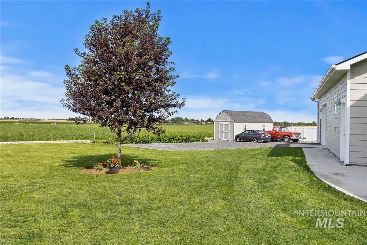3833 Susan Cir W, Hansen, Idaho 83334-5501, 4 Bedrooms, 3 Bathrooms, Residential For Sale, Price $987,000, 98993023