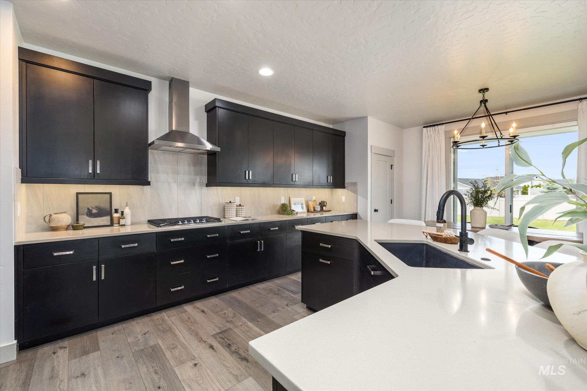5854 W Avilla Dr, Meridian, Idaho 83646, 3 Bedrooms, 2.5 Bathrooms, Residential For Sale, Price $700,000,MLS 98993024