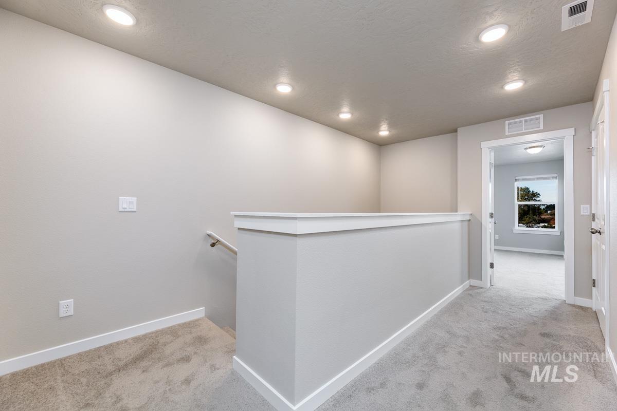 3143 N Network, Boise, Idaho 83704, 4 Bedrooms, 3.5 Bathrooms, Residential For Sale, Price $455,000, 98993025
