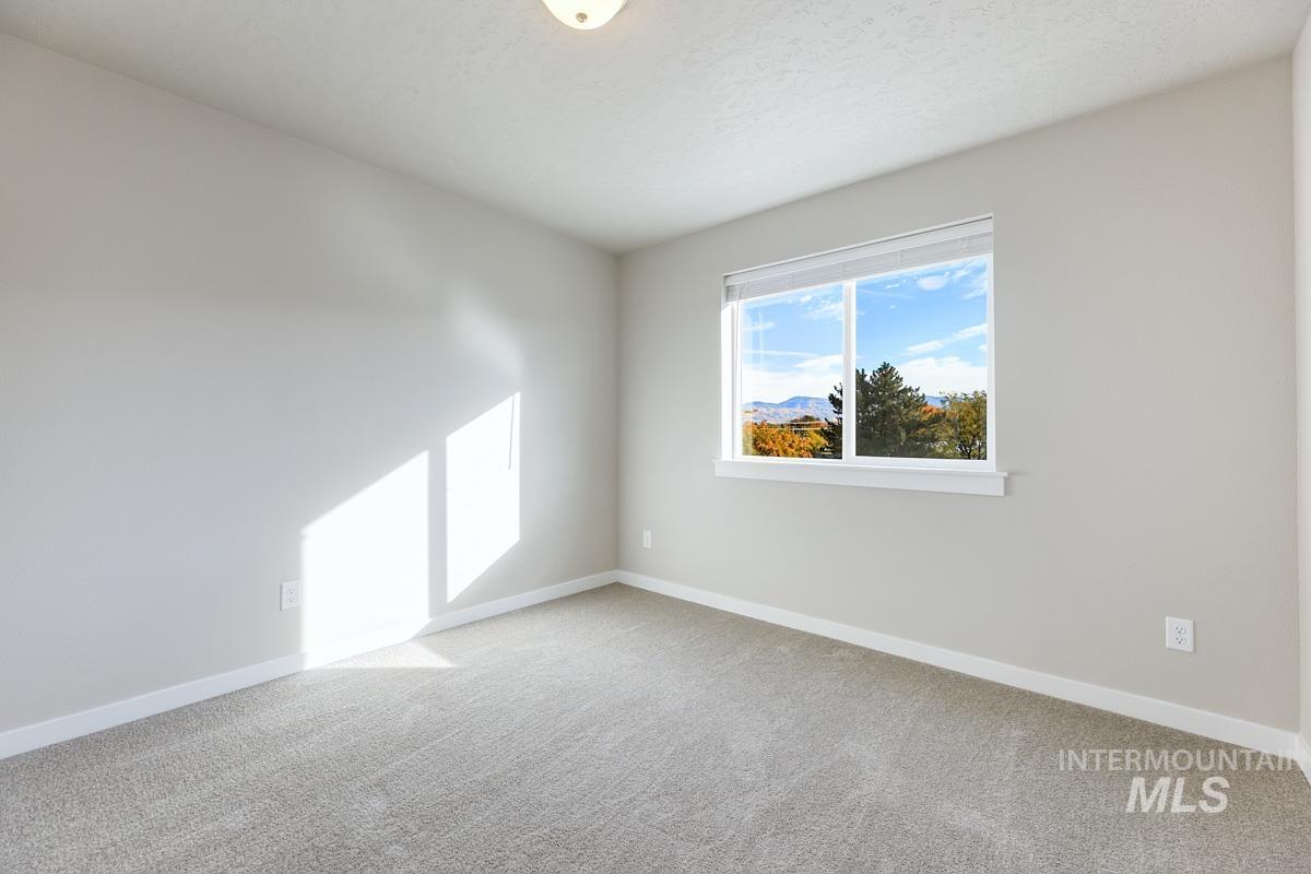3143 N Network, Boise, Idaho 83704, 4 Bedrooms, 3.5 Bathrooms, Residential For Sale, Price $455,000, 98993025