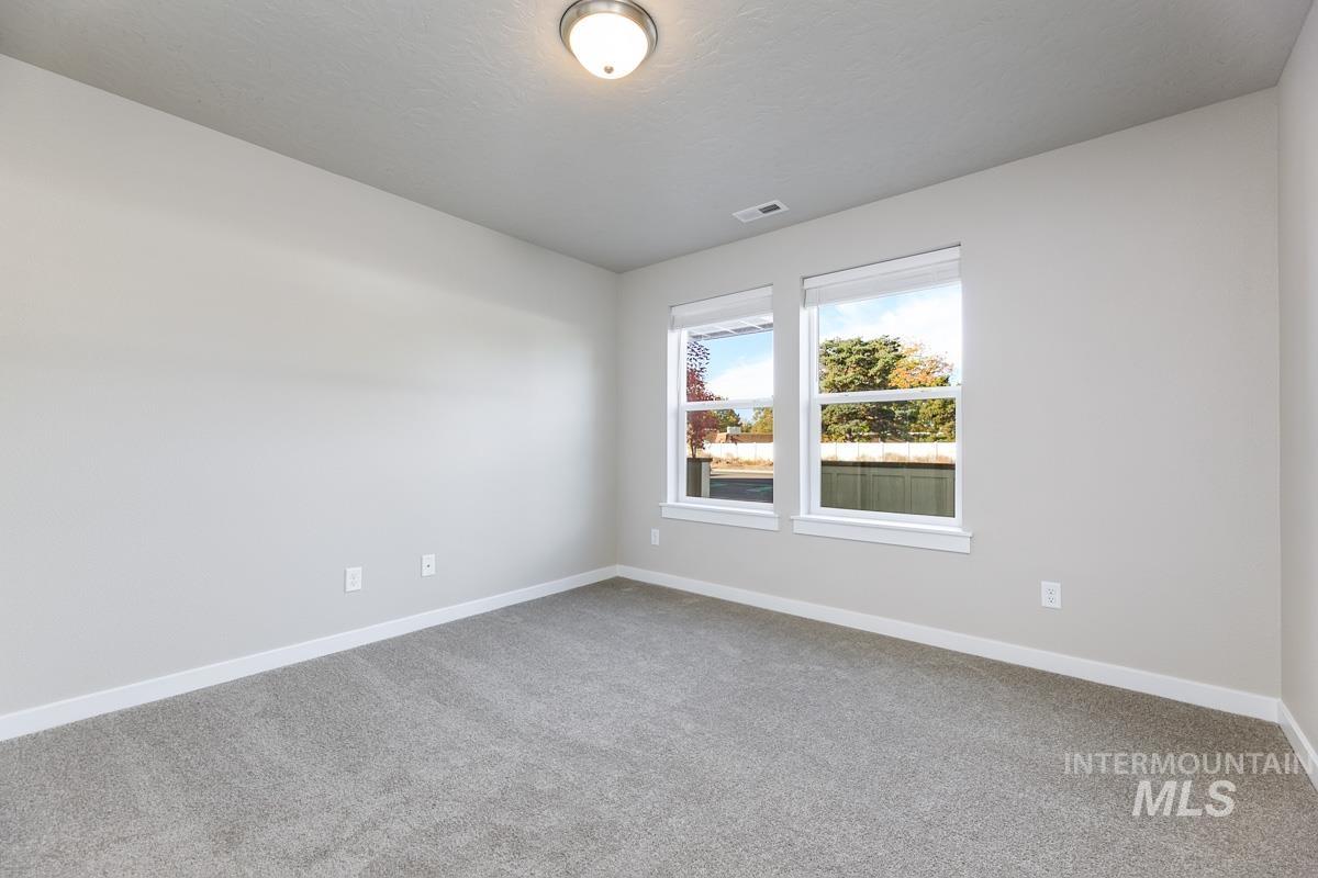 3143 N Network, Boise, Idaho 83704, 4 Bedrooms, 3.5 Bathrooms, Residential For Sale, Price $455,000, 98993025
