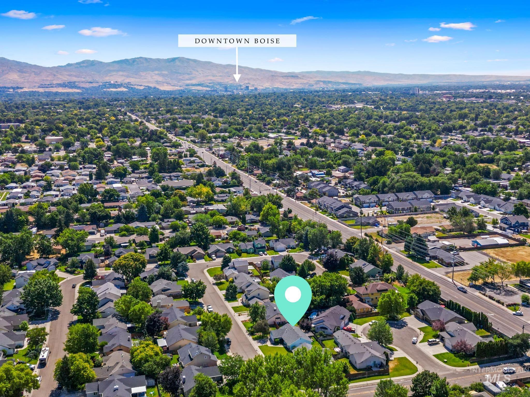 9749 W Toni st, Boise, Idaho 83704, 3 Bedrooms, 2 Bathrooms, Residential For Sale, Price $425,000, 98993027