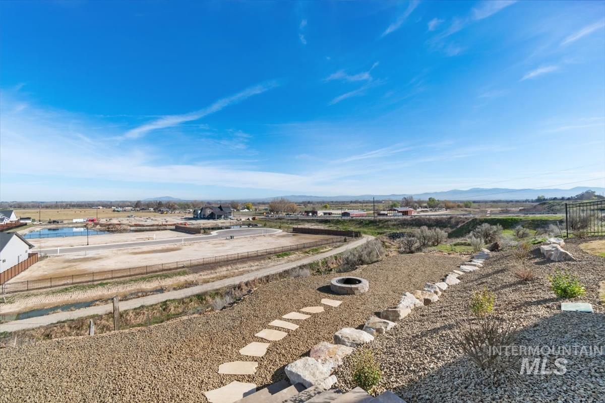 8088 W Inspirado Dr, Meridian, Idaho 83646, 3 Bedrooms, 2.5 Bathrooms, Residential For Sale, Price $1,669,900,MLS 98993028