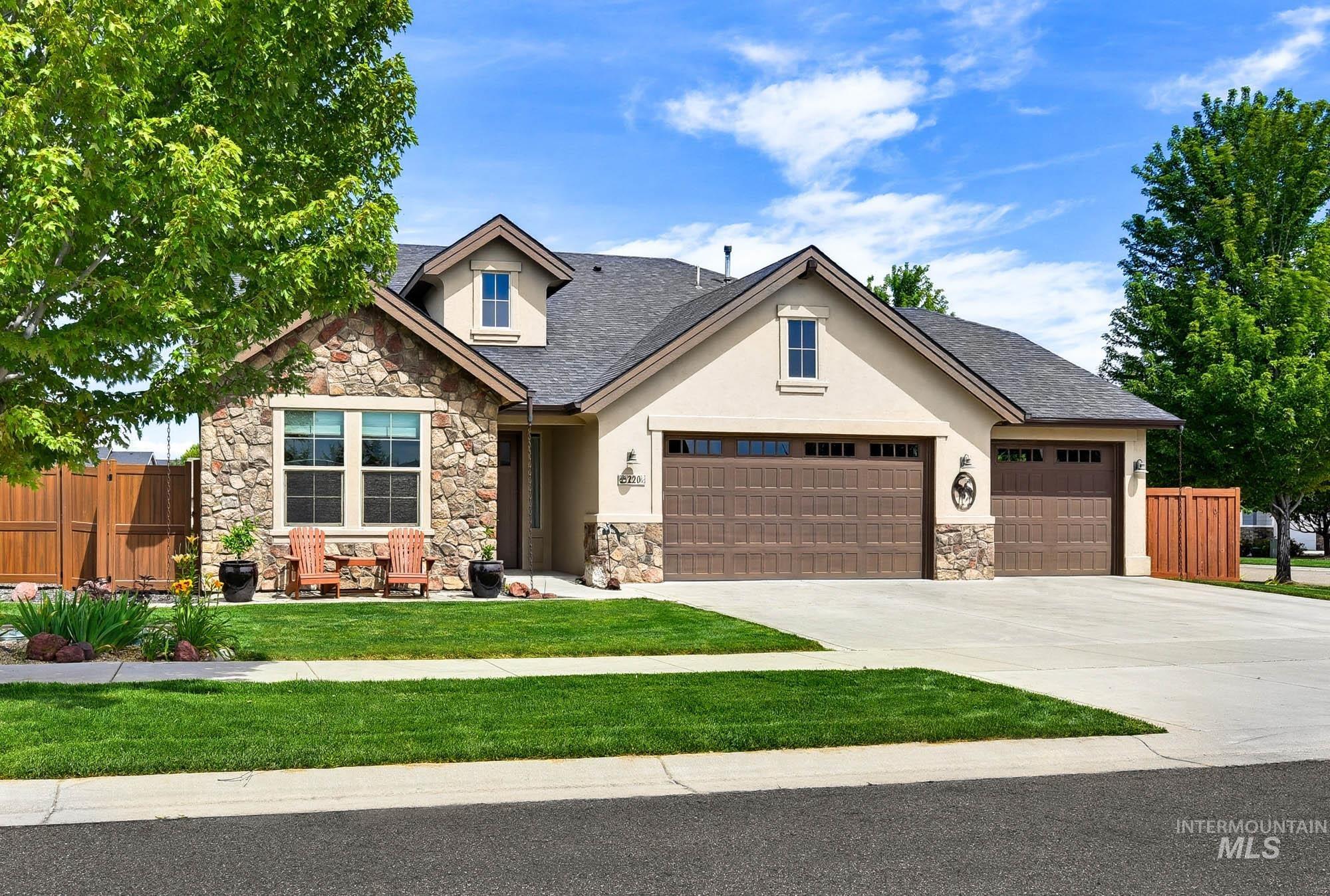 220 S Wildgrass, Star, Idaho 83669, 3 Bedrooms, 2.5 Bathrooms, Residential For Sale, Price $824,980,MLS 98993029