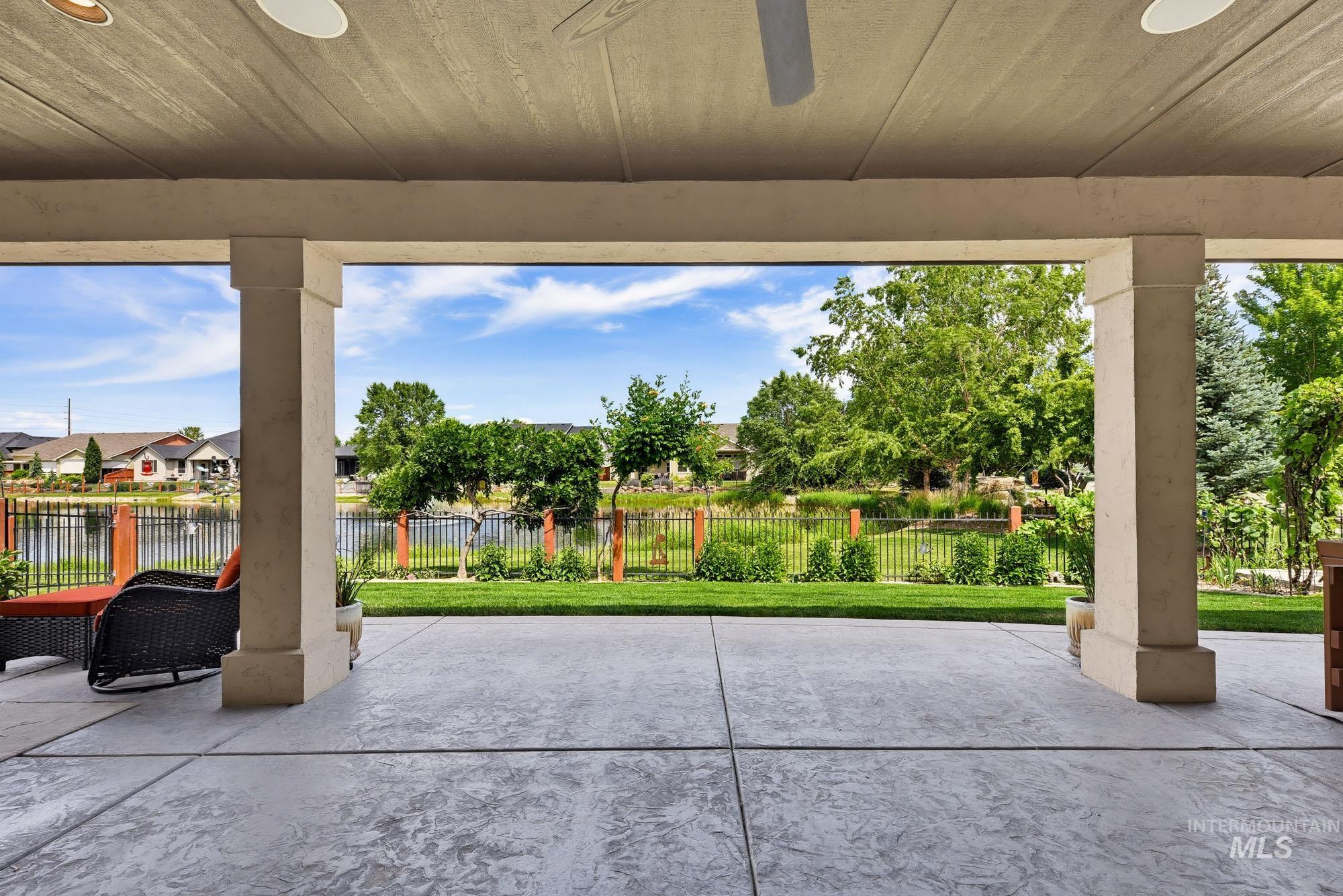 220 S Wildgrass, Star, Idaho 83669, 3 Bedrooms, 2.5 Bathrooms, Residential For Sale, Price $824,980, 98993029