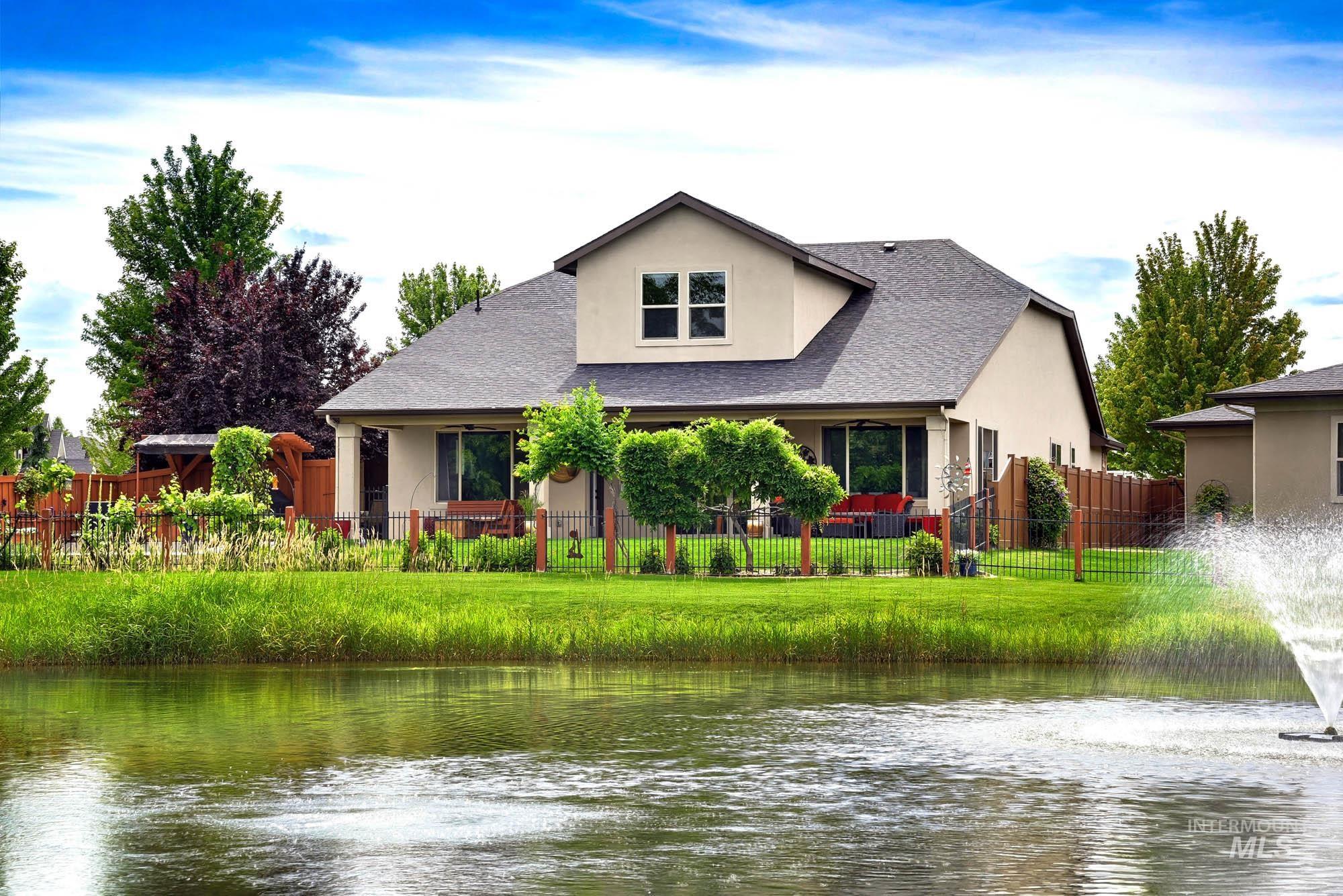 220 S Wildgrass, Star, Idaho 83669, 3 Bedrooms, 2.5 Bathrooms, Residential For Sale, Price $824,980, 98993029
