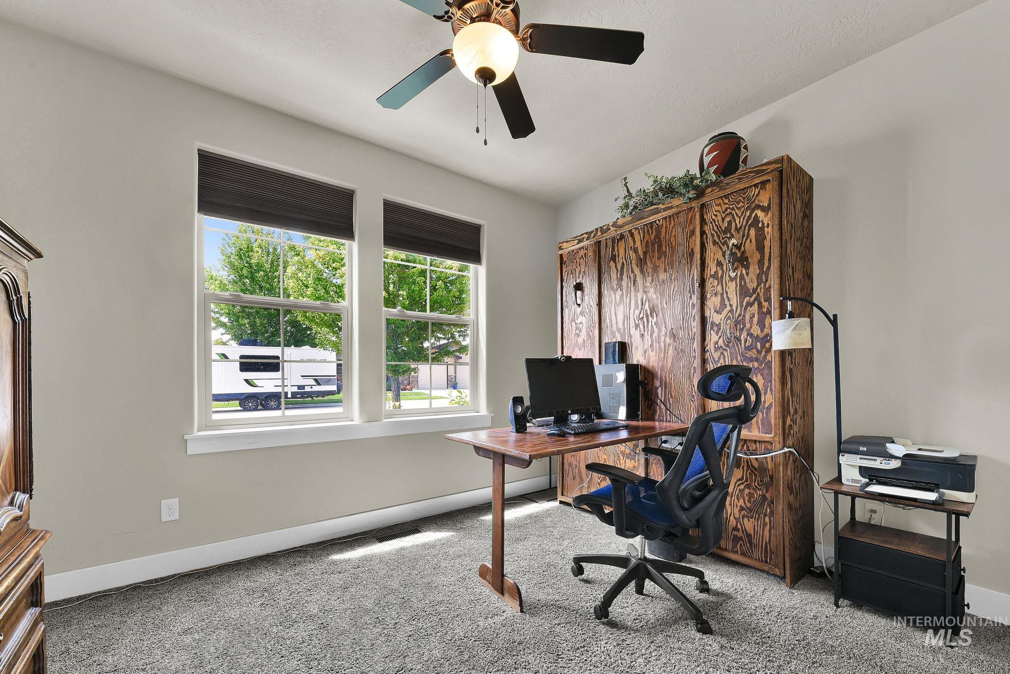 220 S Wildgrass, Star, Idaho 83669, 3 Bedrooms, 2.5 Bathrooms, Residential For Sale, Price $824,980, 98993029