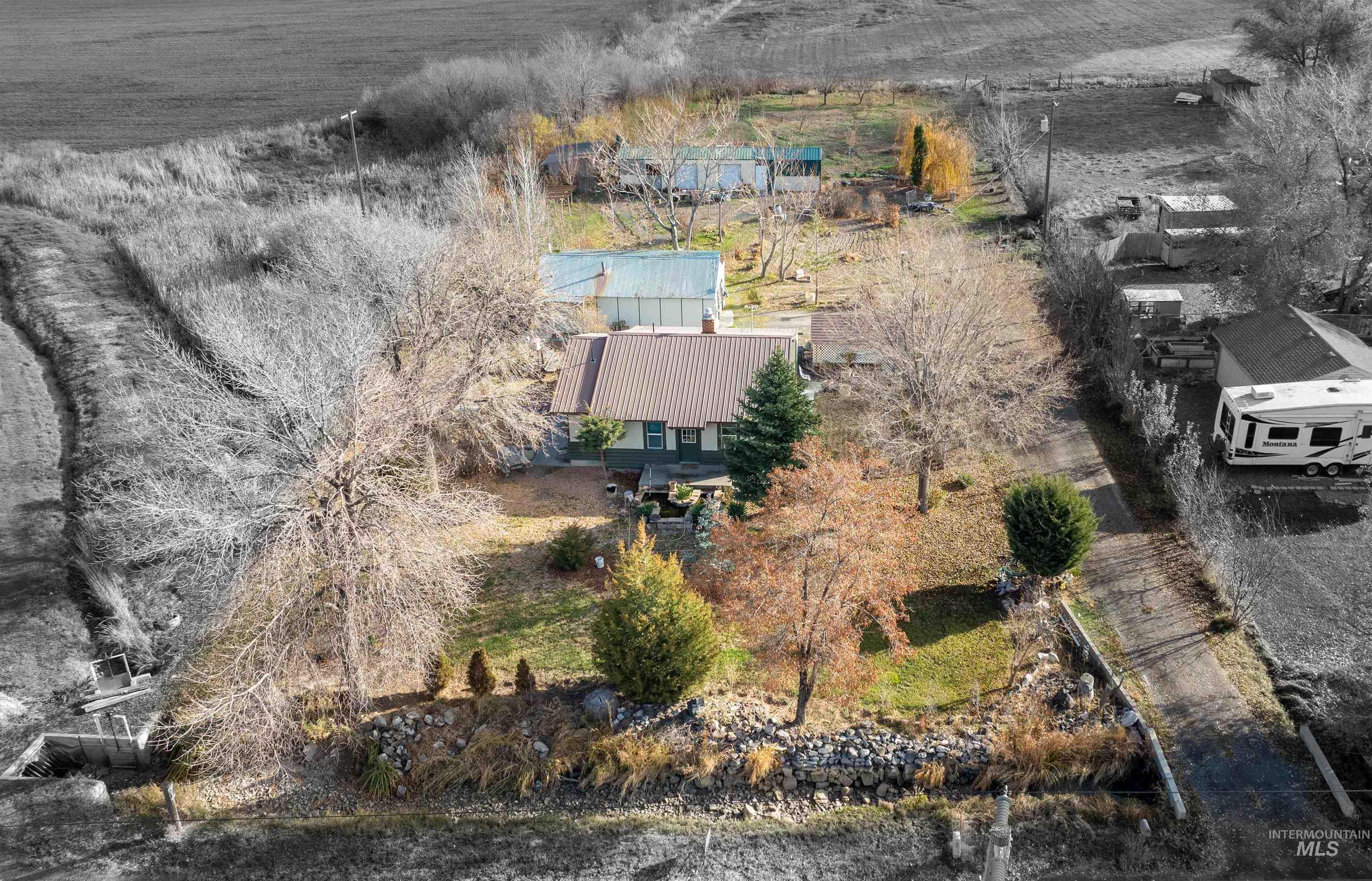 408 clear lakes, Buhl, Idaho 83316-0000, 3 Bedrooms, 1 Bathroom, Residential For Sale, Price $365,000,MLS 98993030