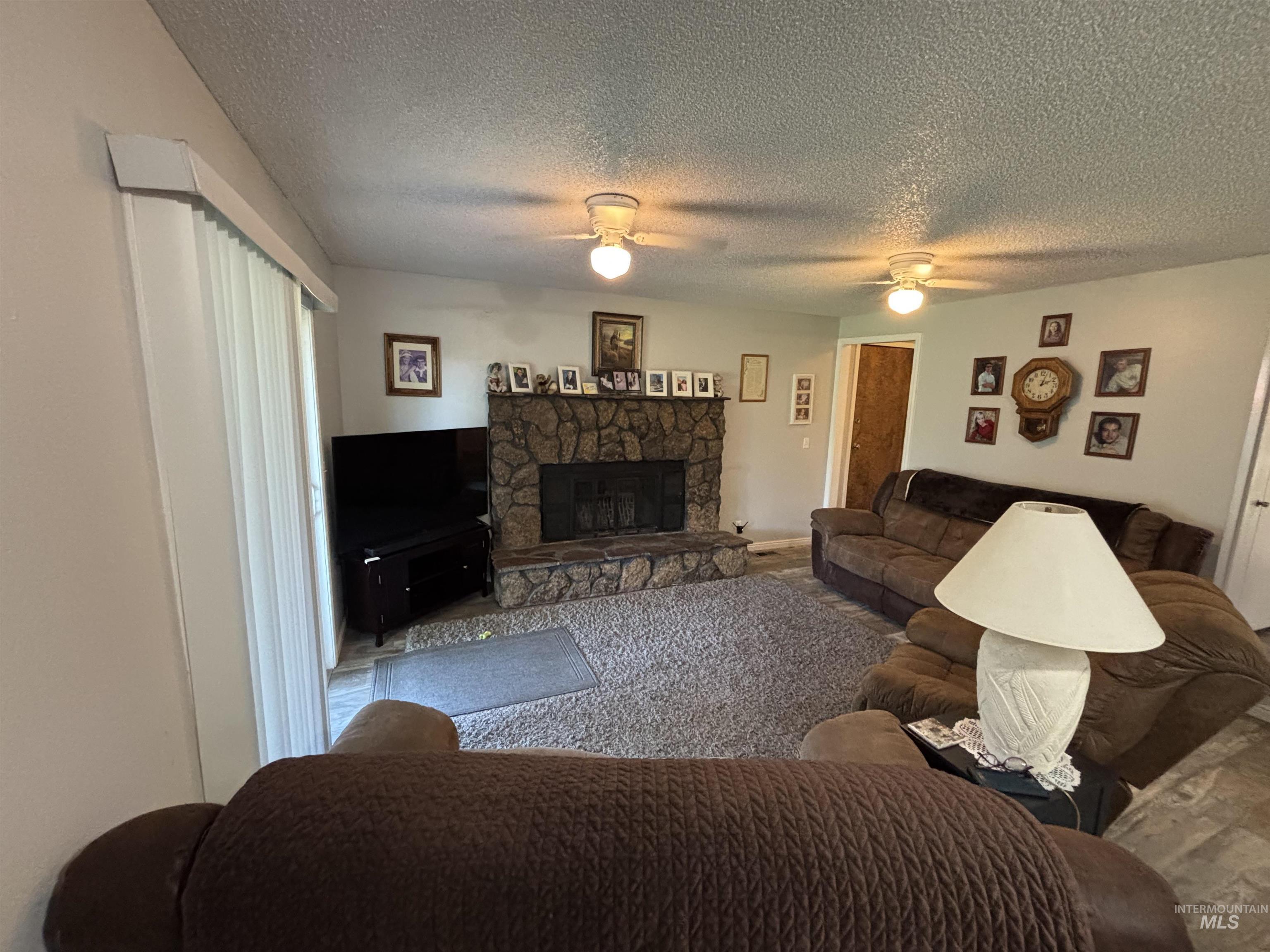 1135 S Haskett, Mountain Home, Idaho 83647, 3 Bedrooms, 2.5 Bathrooms, Residential For Sale, Price $359,900,MLS 98993031