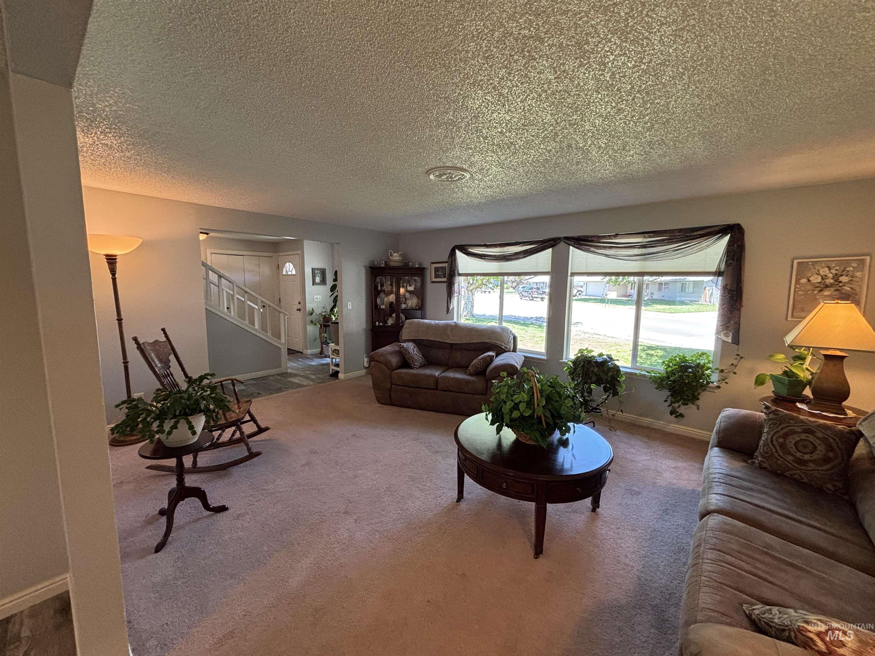 1135 S Haskett, Mountain Home, Idaho 83647, 3 Bedrooms, 2.5 Bathrooms, Residential For Sale, Price $359,900,MLS 98993031