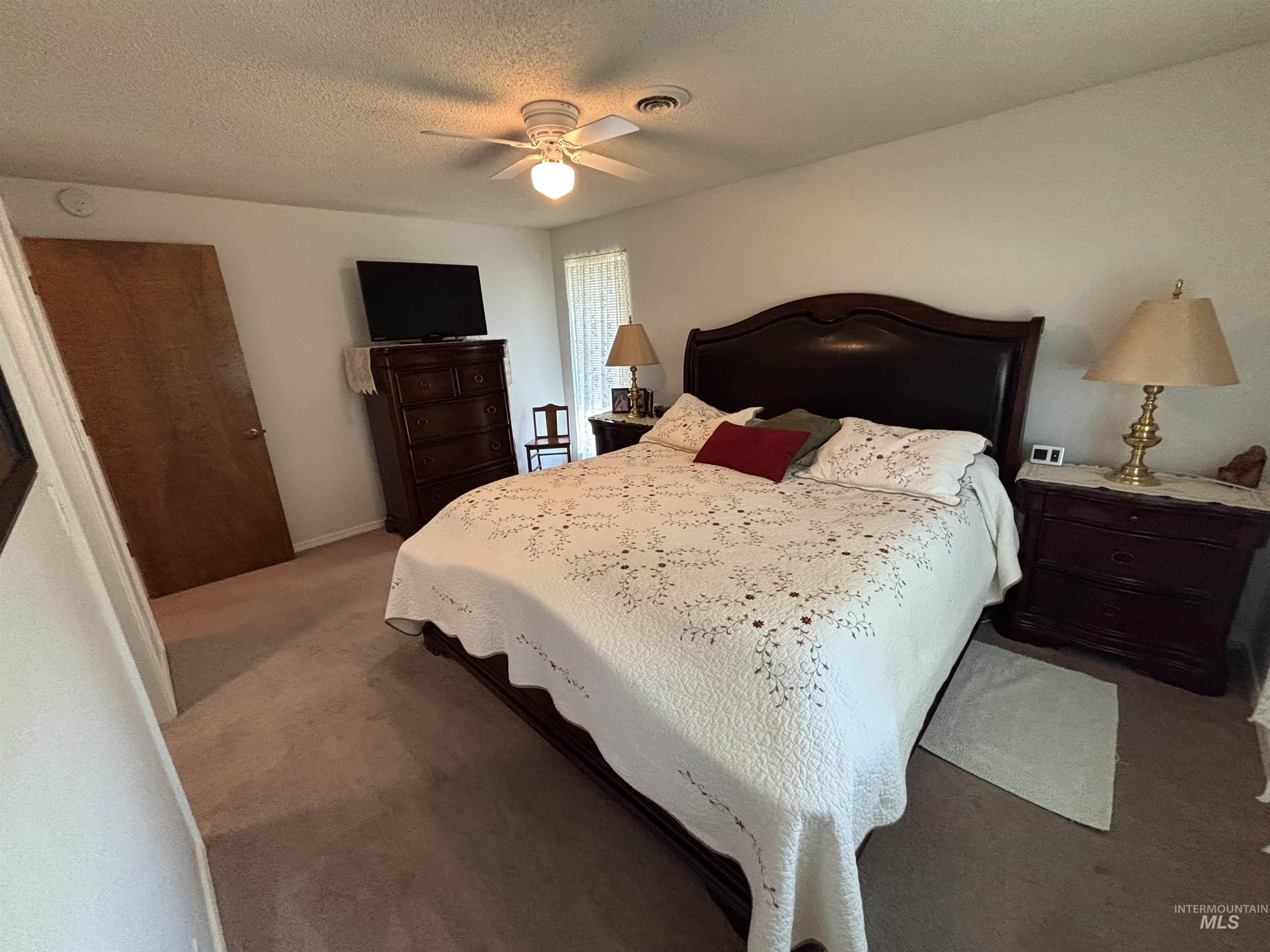 1135 S Haskett, Mountain Home, Idaho 83647, 3 Bedrooms, 2.5 Bathrooms, Residential For Sale, Price $359,900,MLS 98993031