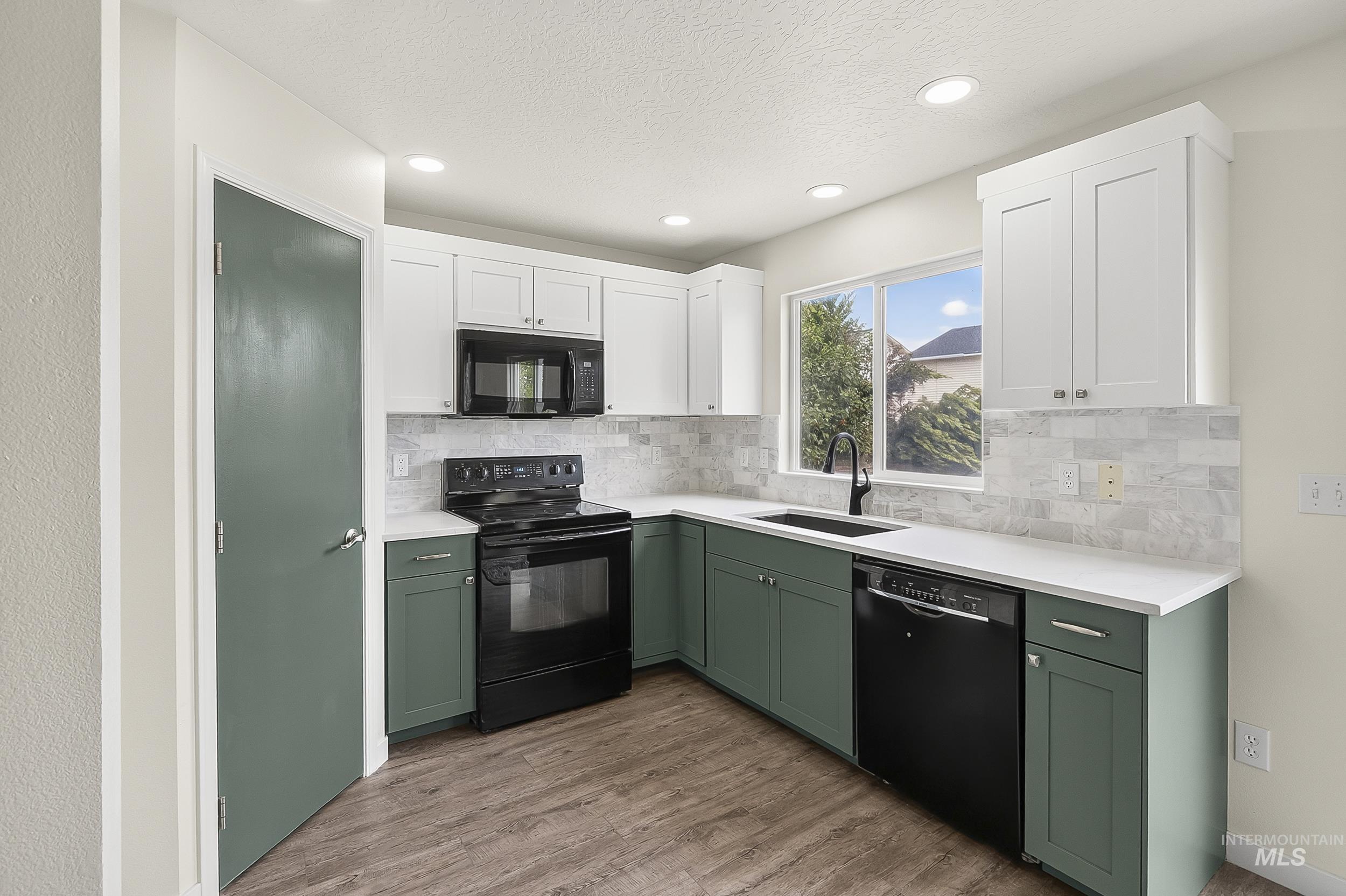 4415 Duke St, Caldwell, Idaho 83607, 3 Bedrooms, 2.5 Bathrooms, Residential For Sale, Price $384,000,MLS 98993032