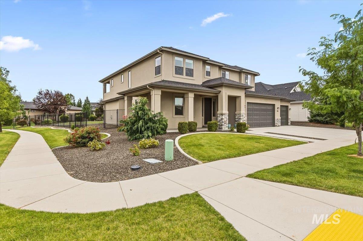 535 E Radiant Ridge St, Meridian, Idaho 83642, 5 Bedrooms, 3.5 Bathrooms, Residential For Sale, Price $959,000, 98993038