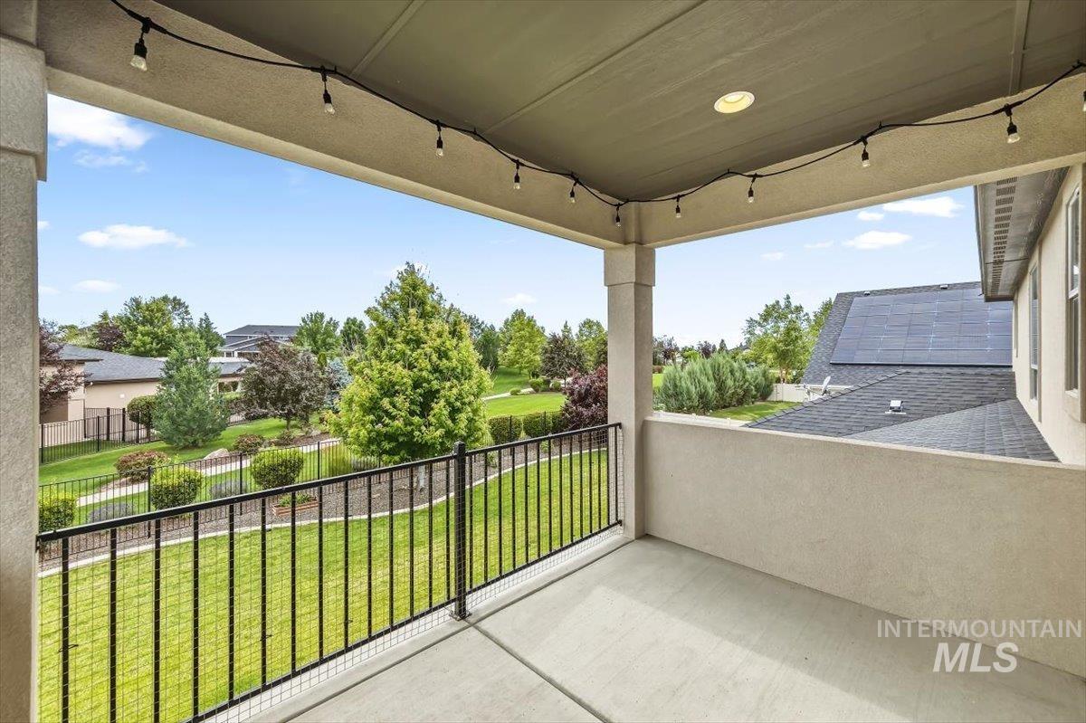 535 E Radiant Ridge St, Meridian, Idaho 83642, 5 Bedrooms, 3.5 Bathrooms, Residential For Sale, Price $959,000, 98993038