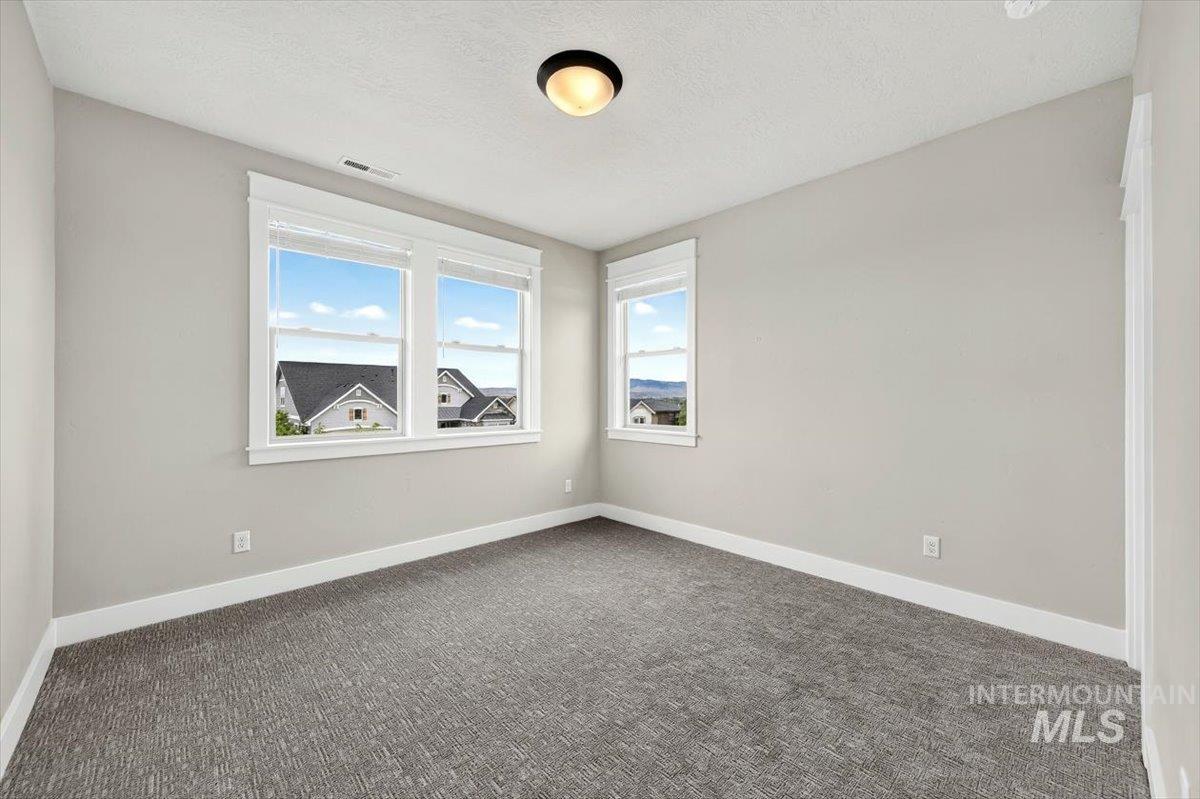 535 E Radiant Ridge St, Meridian, Idaho 83642, 5 Bedrooms, 3.5 Bathrooms, Residential For Sale, Price $959,000, 98993038