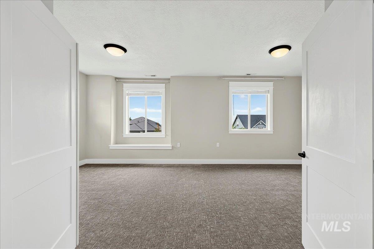535 E Radiant Ridge St, Meridian, Idaho 83642, 5 Bedrooms, 3.5 Bathrooms, Residential For Sale, Price $959,000, 98993038