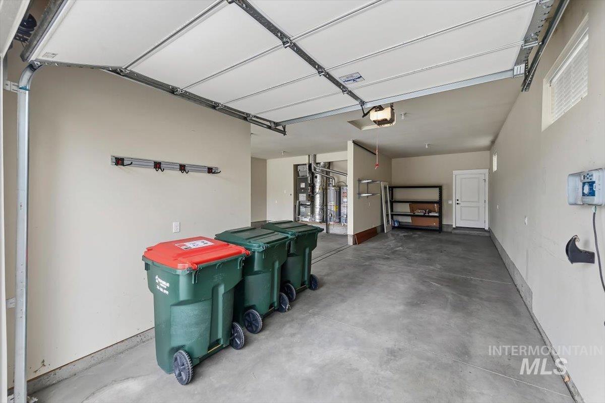 535 E Radiant Ridge St, Meridian, Idaho 83642, 5 Bedrooms, 3.5 Bathrooms, Residential For Sale, Price $959,000, 98993038