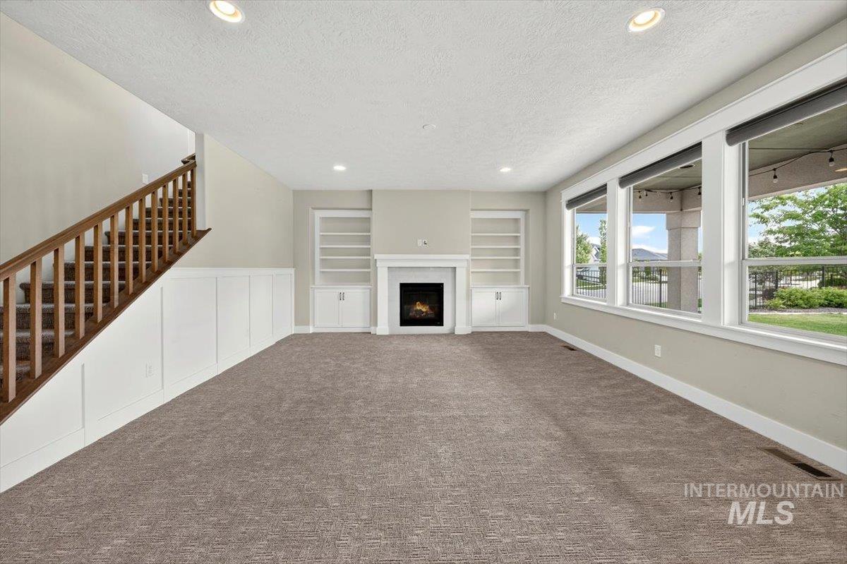 535 E Radiant Ridge St, Meridian, Idaho 83642, 5 Bedrooms, 3.5 Bathrooms, Residential For Sale, Price $959,000, 98993038