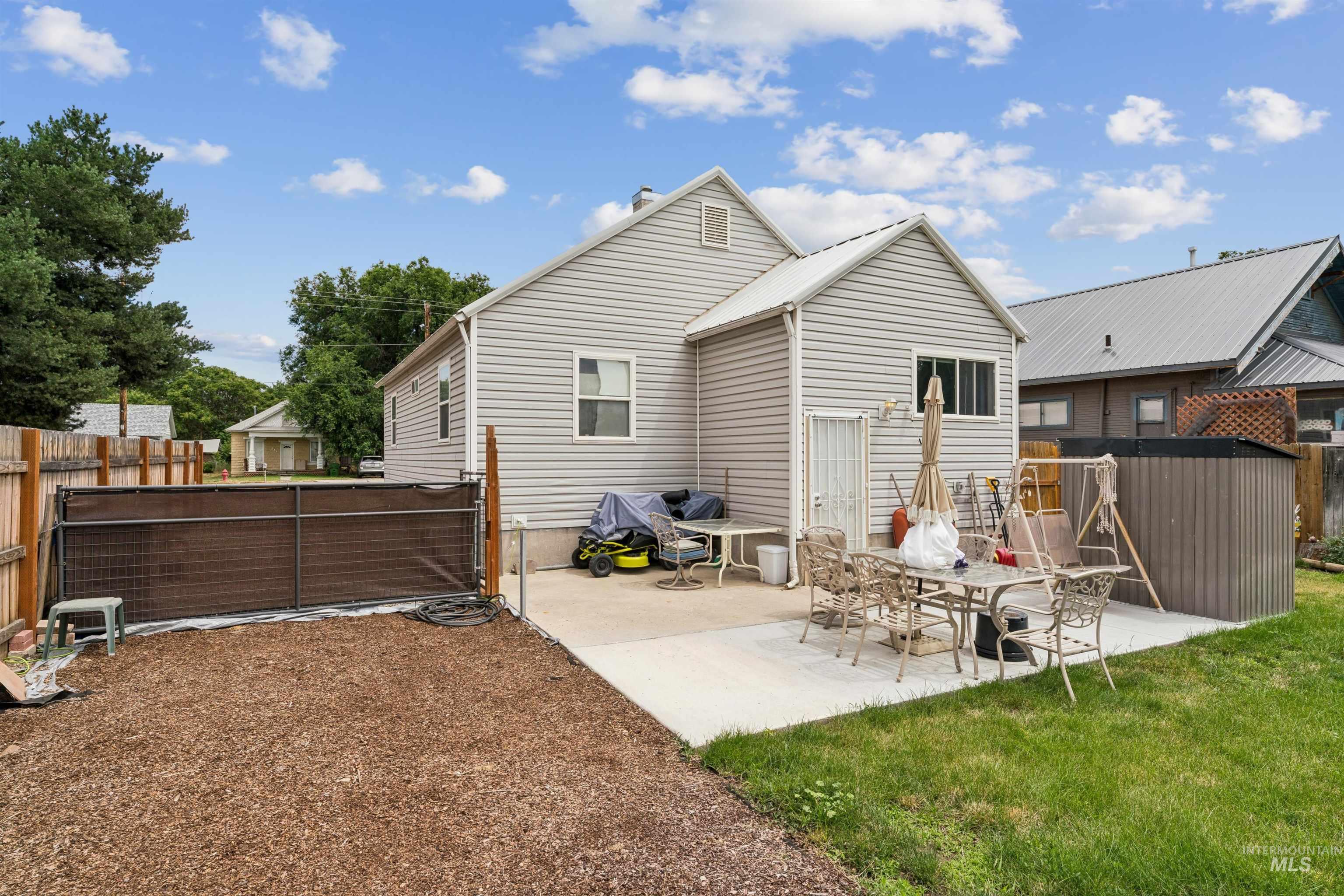 839 N 6th Street, Payette, Idaho 83661, 3 Bedrooms, 2 Bathrooms, Residential For Sale, Price $259,900,MLS 98993039