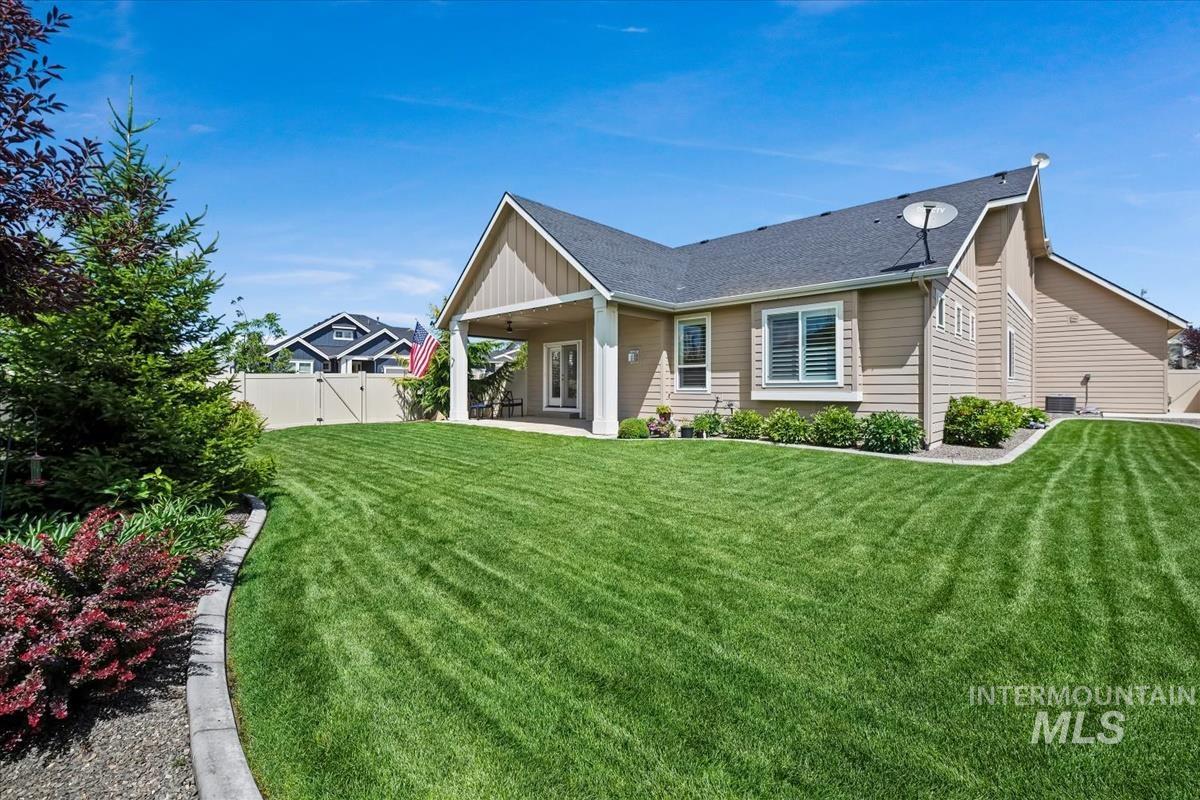 9339 W Summit Post Ct, Star, Idaho 83669, 3 Bedrooms, 2 Bathrooms, Residential For Sale, Price $649,900, 98993040
