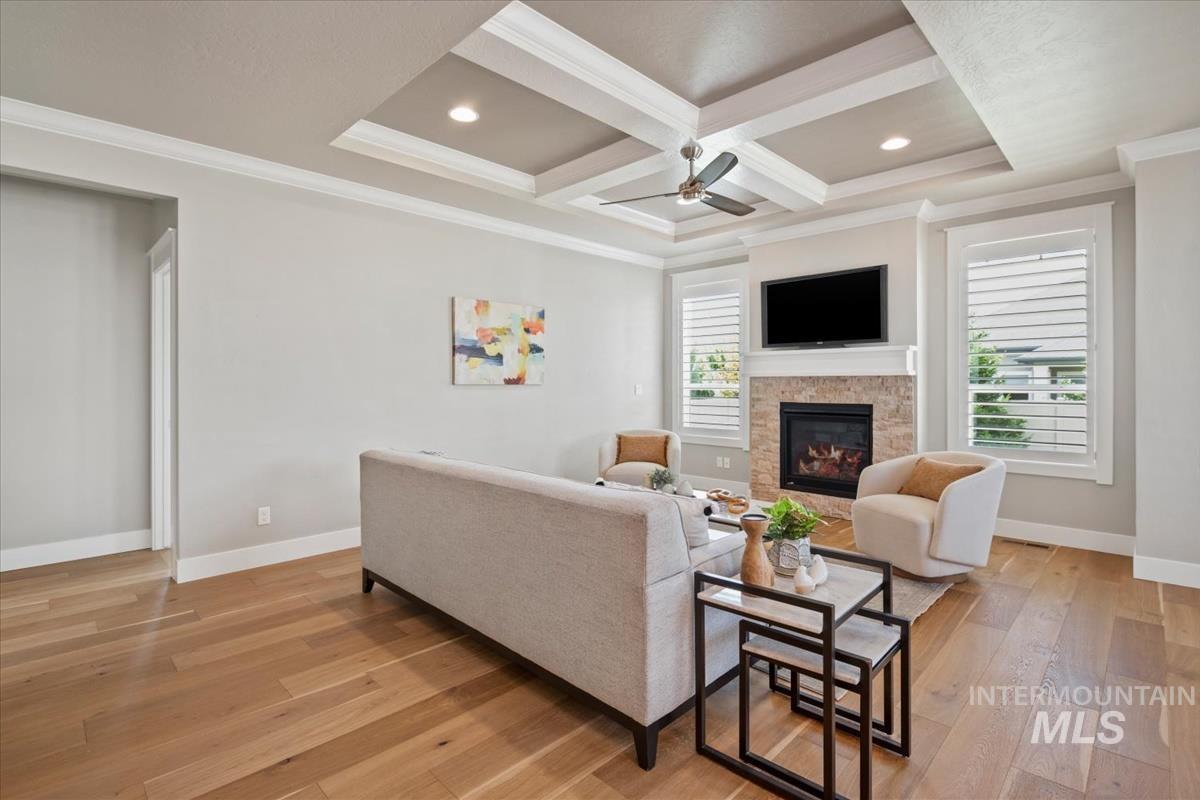 9339 W Summit Post Ct, Star, Idaho 83669, 3 Bedrooms, 2 Bathrooms, Residential For Sale, Price $649,900, 98993040