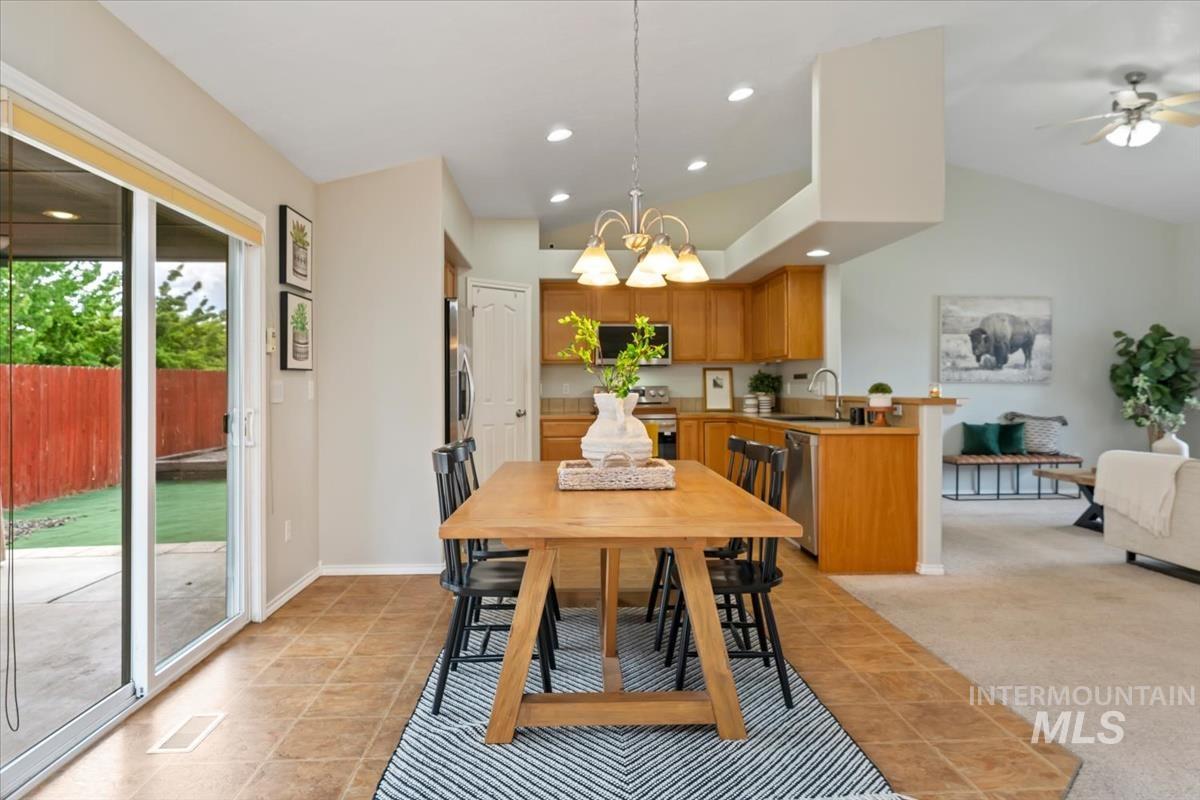 80 Cobblestone, Middleton, Idaho 83644, 3 Bedrooms, 2.5 Bathrooms, Residential For Sale, Price $400,000, 98993042
