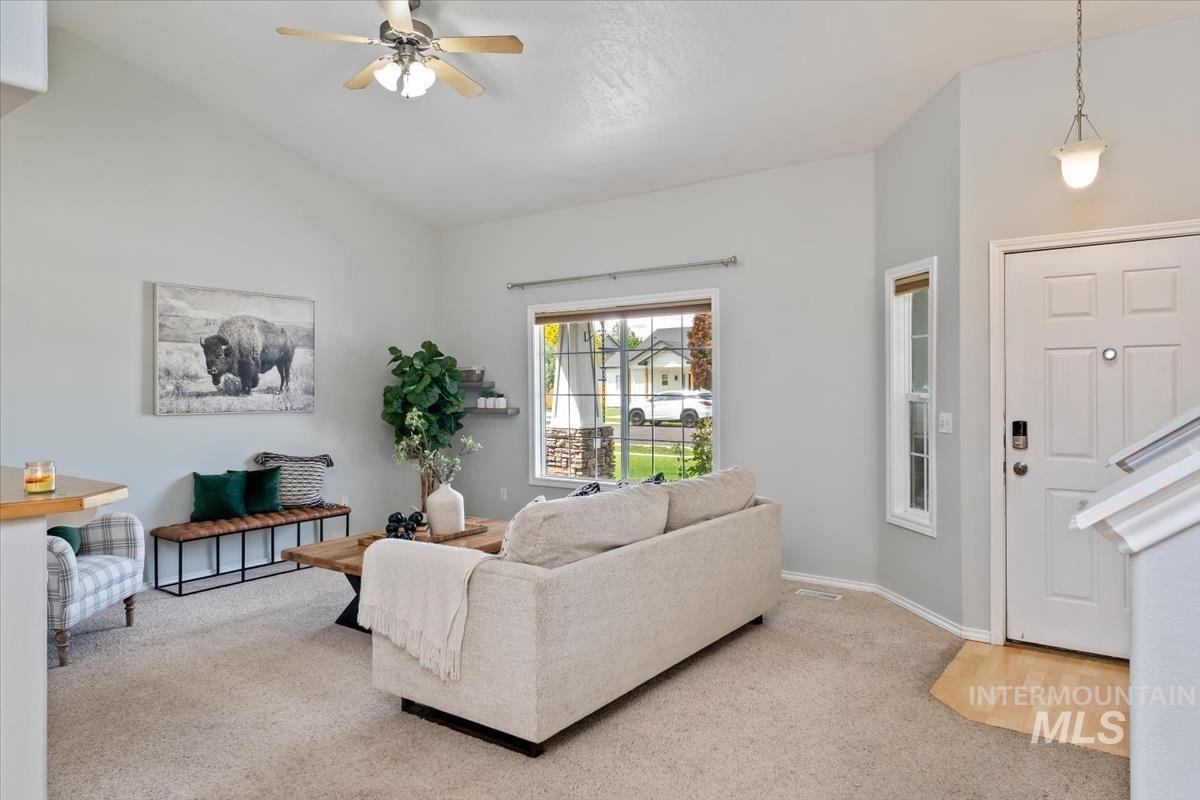 80 Cobblestone, Middleton, Idaho 83644, 3 Bedrooms, 2.5 Bathrooms, Residential For Sale, Price $400,000, 98993042