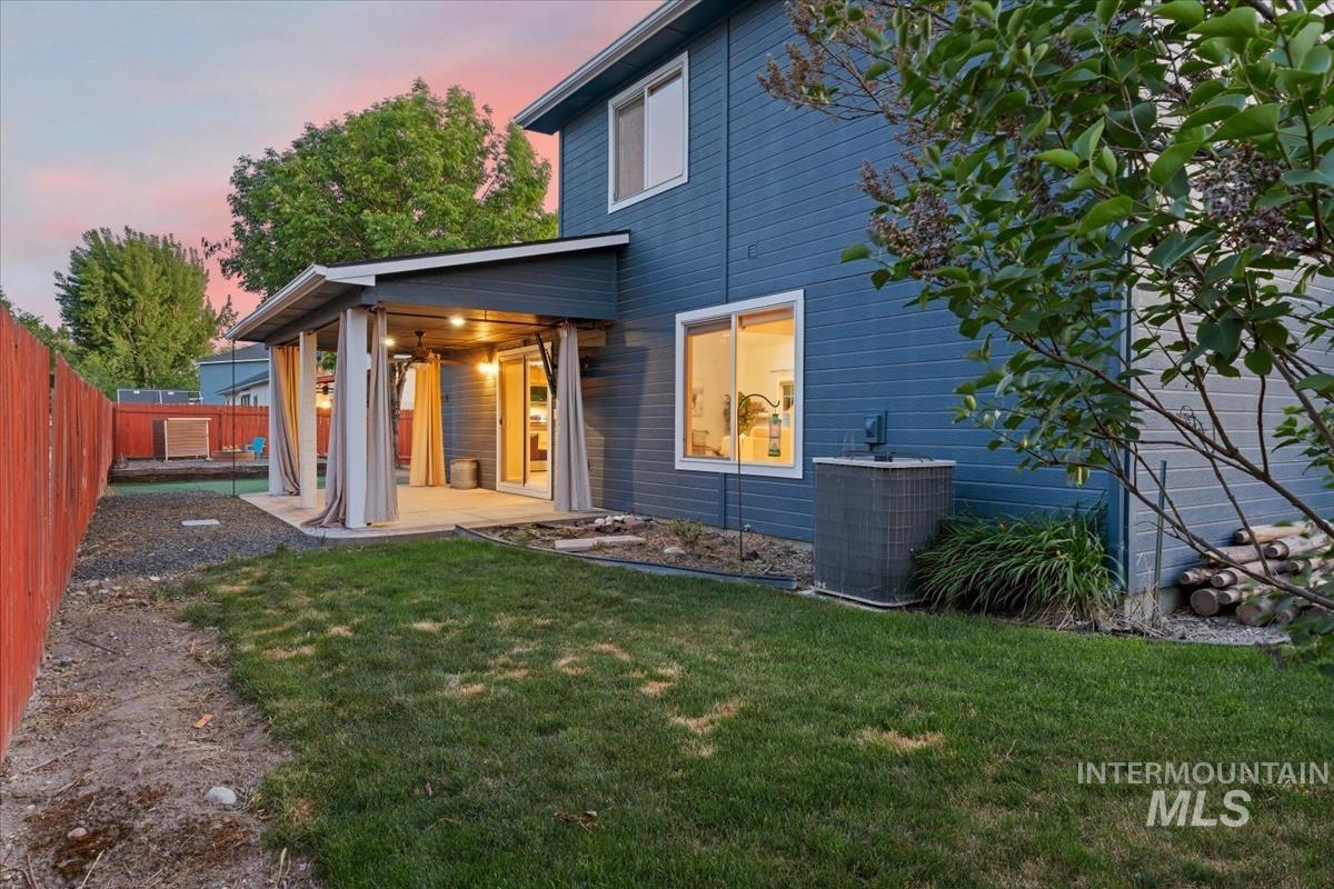 80 Cobblestone, Middleton, Idaho 83644, 3 Bedrooms, 2.5 Bathrooms, Residential For Sale, Price $400,000, 98993042