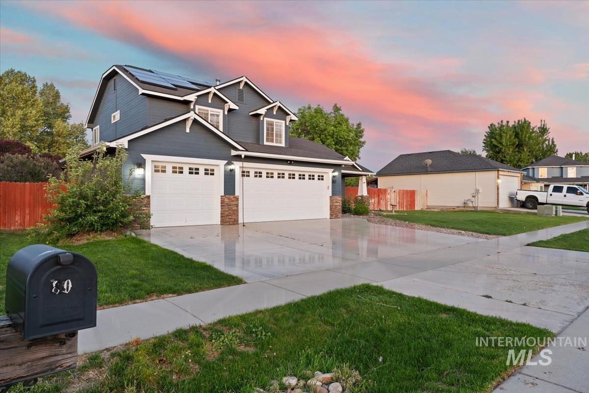 80 Cobblestone, Middleton, Idaho 83644, 3 Bedrooms, 2.5 Bathrooms, Residential For Sale, Price $400,000, 98993042