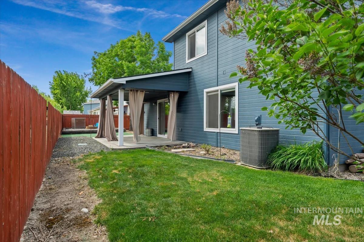 80 Cobblestone, Middleton, Idaho 83644, 3 Bedrooms, 2.5 Bathrooms, Residential For Sale, Price $400,000, 98993042