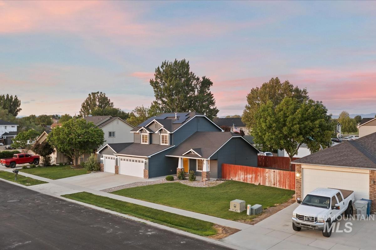 80 Cobblestone, Middleton, Idaho 83644, 3 Bedrooms, 2.5 Bathrooms, Residential For Sale, Price $400,000, 98993042