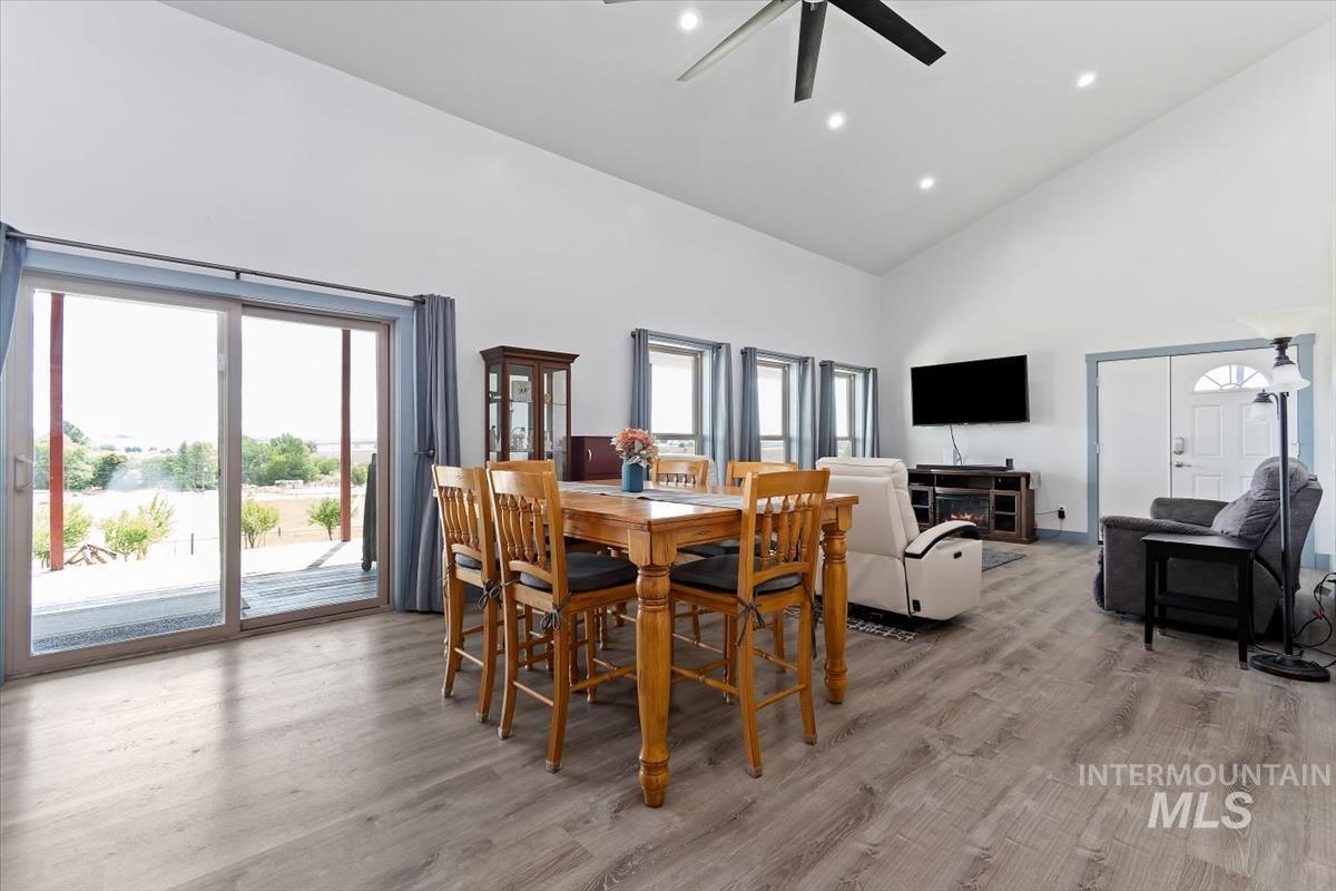 7360 Sage Brush Lane, Caldwell, Idaho 83607, 2 Bedrooms, 2.5 Bathrooms, Residential For Sale, Price $1,199,000,MLS 98993044