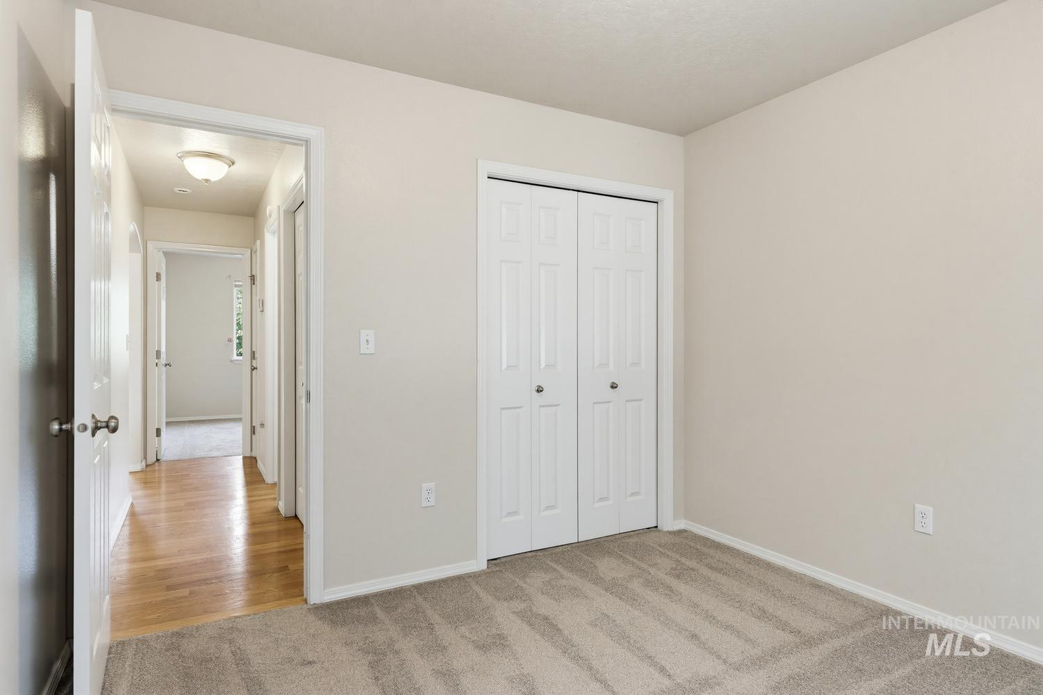 1025 N Portchester Ave, Meridian, Idaho 83642, 3 Bedrooms, 2 Bathrooms, Residential For Sale, Price $425,000, 98993047