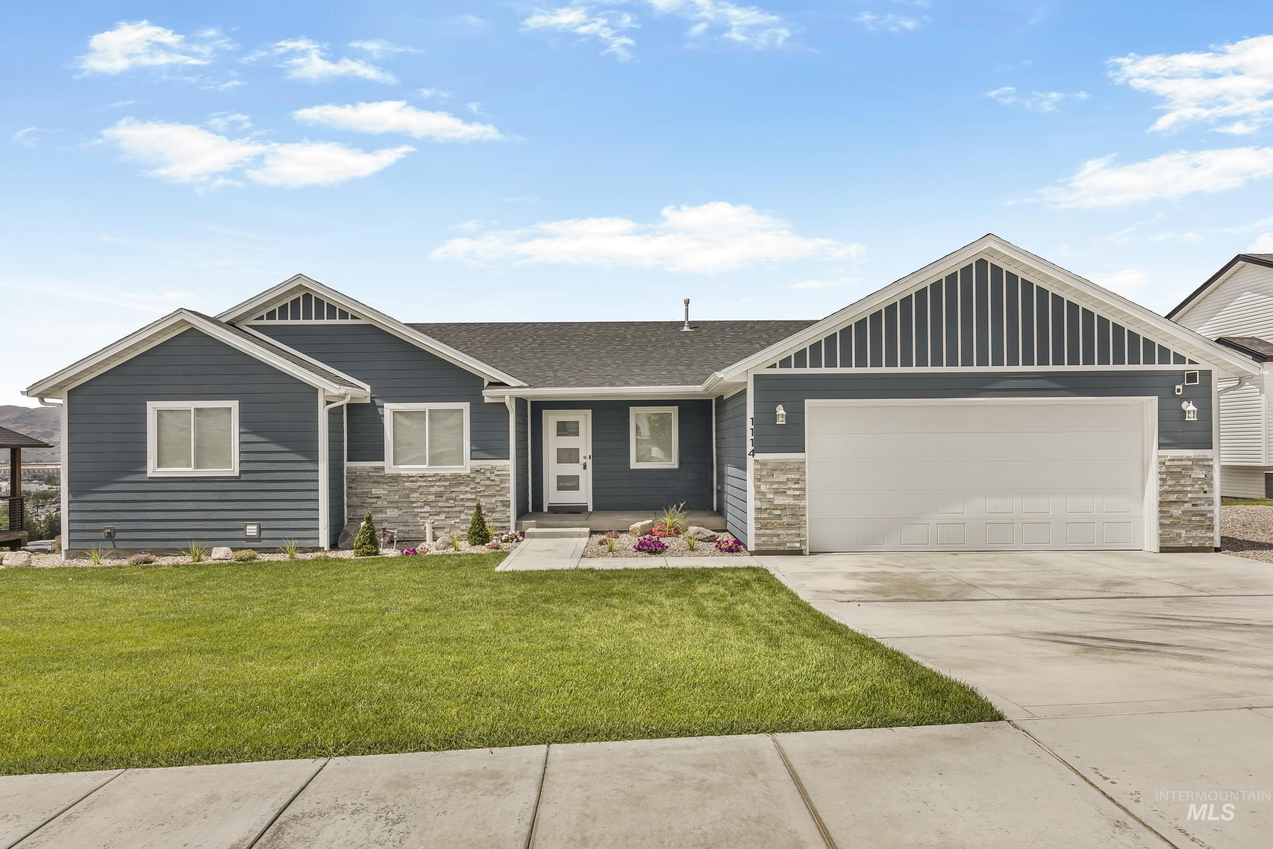 1114 Dolostone Dr, Pocatello, Idaho 83201, 3 Bedrooms, 2 Bathrooms, Residential For Sale, Price $570,000,MLS 98993048
