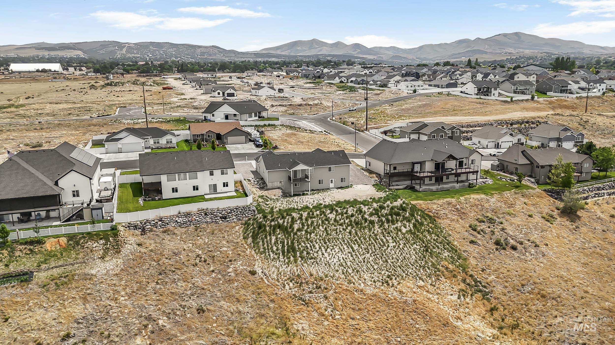 1114 Dolostone Dr, Pocatello, Idaho 83201, 3 Bedrooms, 2 Bathrooms, Residential For Sale, Price $570,000,MLS 98993048