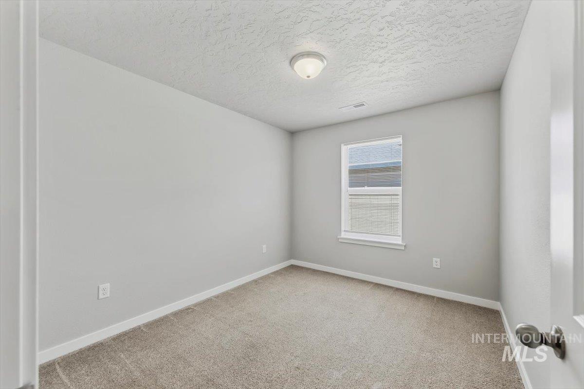 19373 Geneva Pl, Caldwell, Idaho 83605, 4 Bedrooms, 2 Bathrooms, Residential For Sale, Price $465,000, 98993051