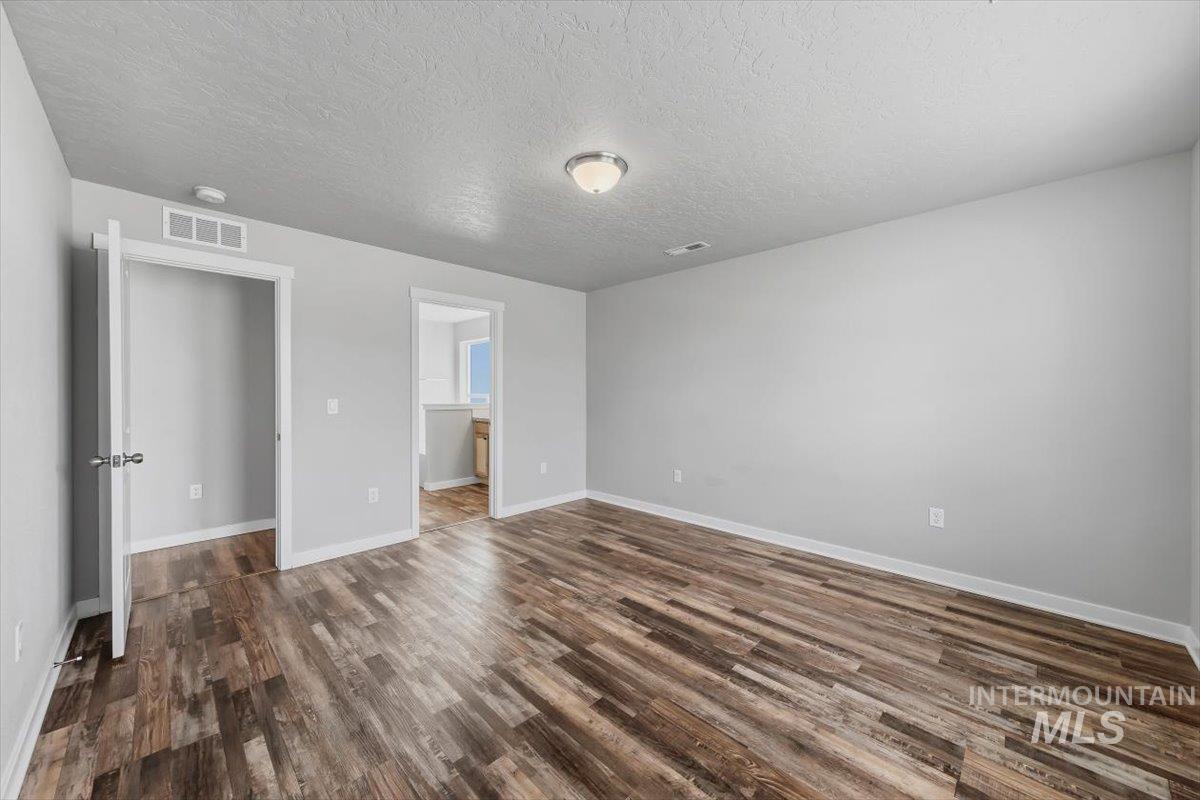 19373 Geneva Pl, Caldwell, Idaho 83605, 4 Bedrooms, 2 Bathrooms, Residential For Sale, Price $465,000, 98993051