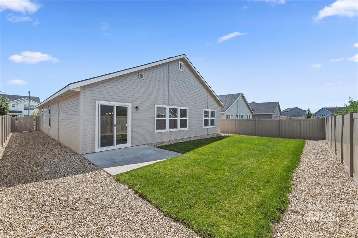 19373 Geneva Pl, Caldwell, Idaho 83605, 4 Bedrooms, 2 Bathrooms, Residential For Sale, Price $465,000, 98993051