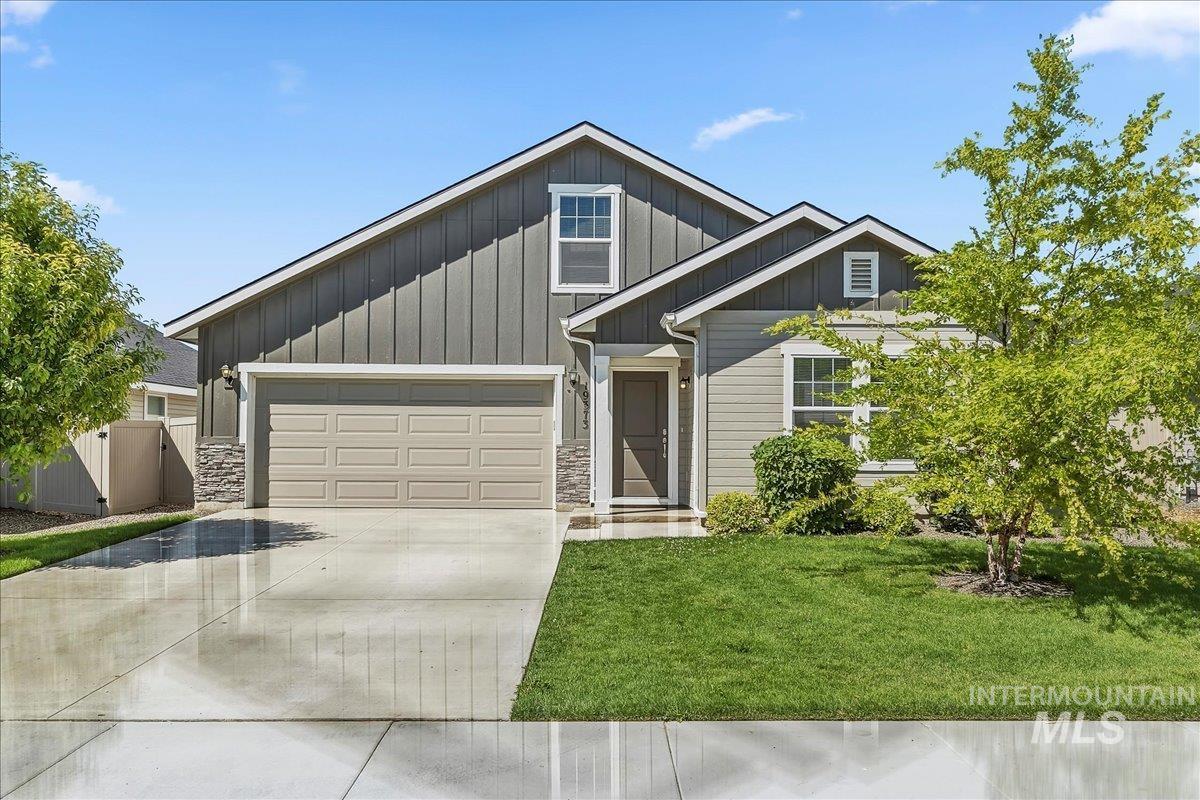 19373 Geneva Pl, Caldwell, Idaho 83605, 4 Bedrooms, 2 Bathrooms, Residential For Sale, Price $465,000, 98993051