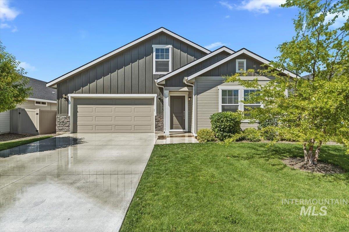 19373 Geneva Pl, Caldwell, Idaho 83605, 4 Bedrooms, 2 Bathrooms, Residential For Sale, Price $465,000, 98993051