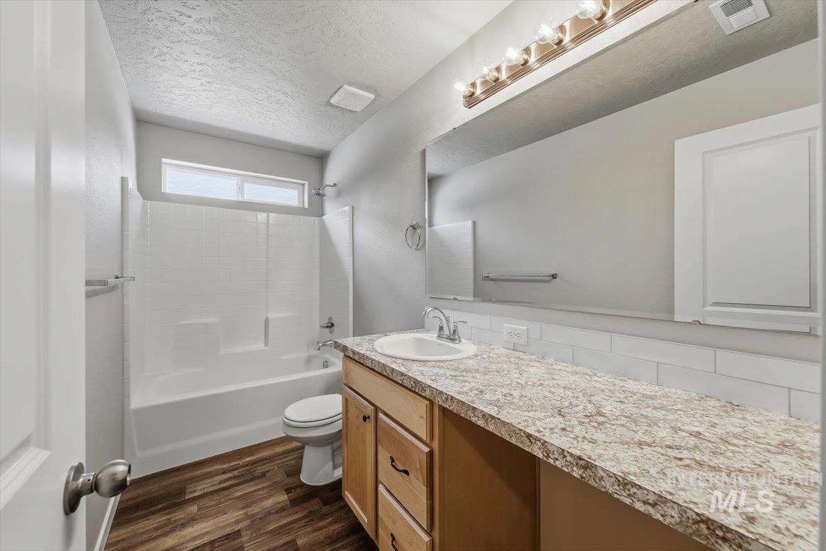 19373 Geneva Pl, Caldwell, Idaho 83605, 4 Bedrooms, 2 Bathrooms, Residential For Sale, Price $465,000, 98993051