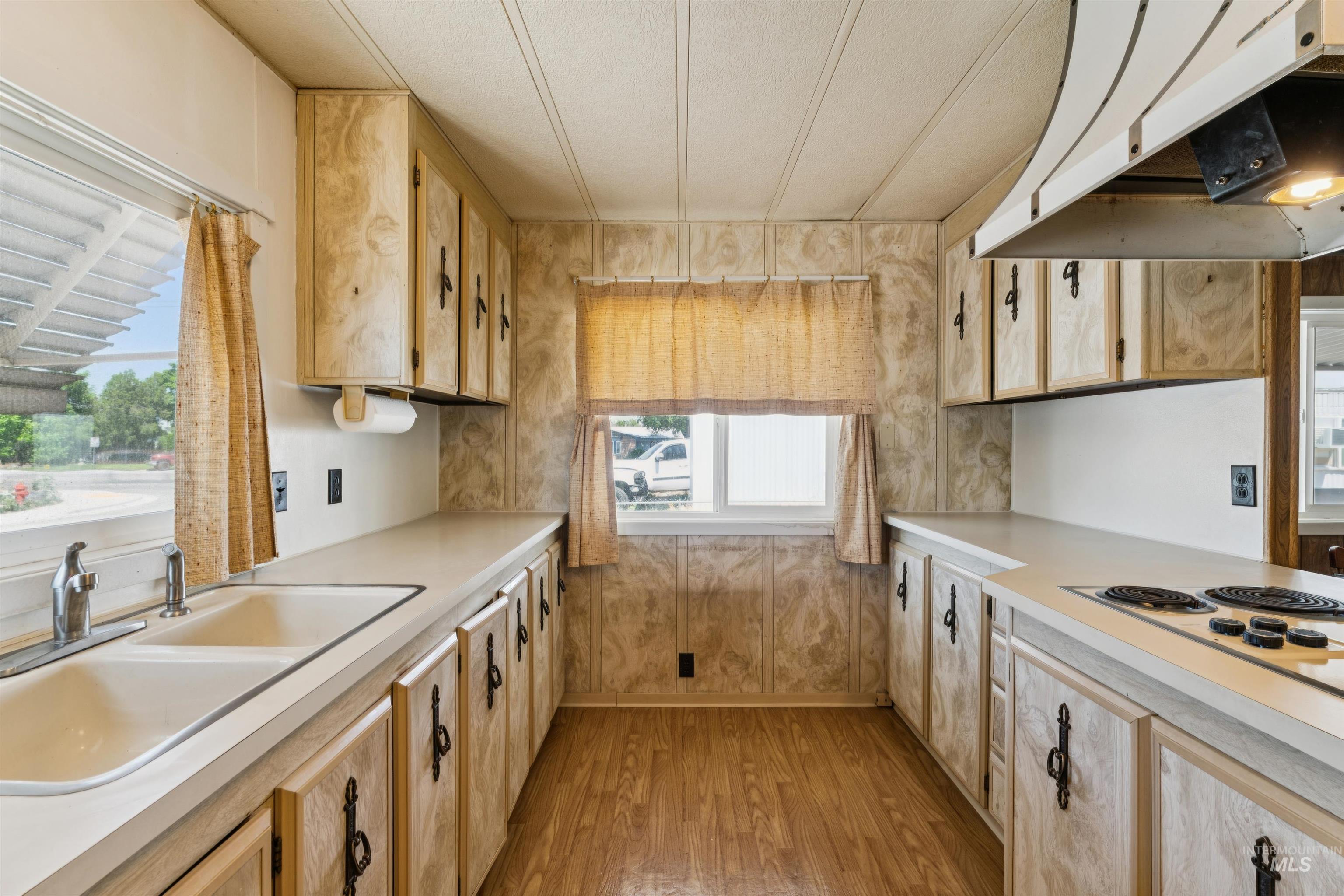 10617 W Java Dr, Boise, Idaho 83713-5118, 2 Bedrooms, 1 Bathroom, Residential For Sale, Price $179,000, 98993057