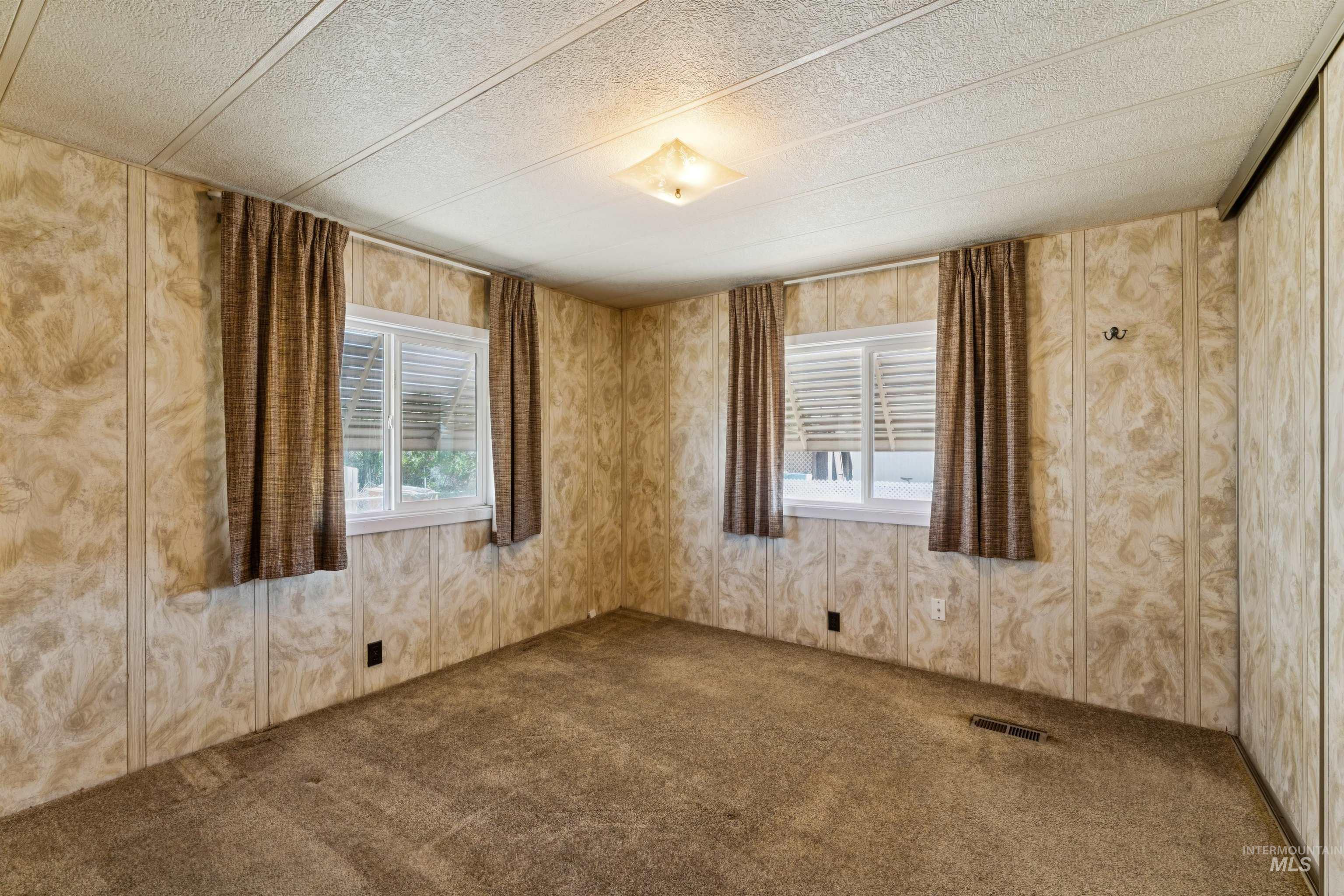 10617 W Java Dr, Boise, Idaho 83713-5118, 2 Bedrooms, 1 Bathroom, Residential For Sale, Price $179,000, 98993057