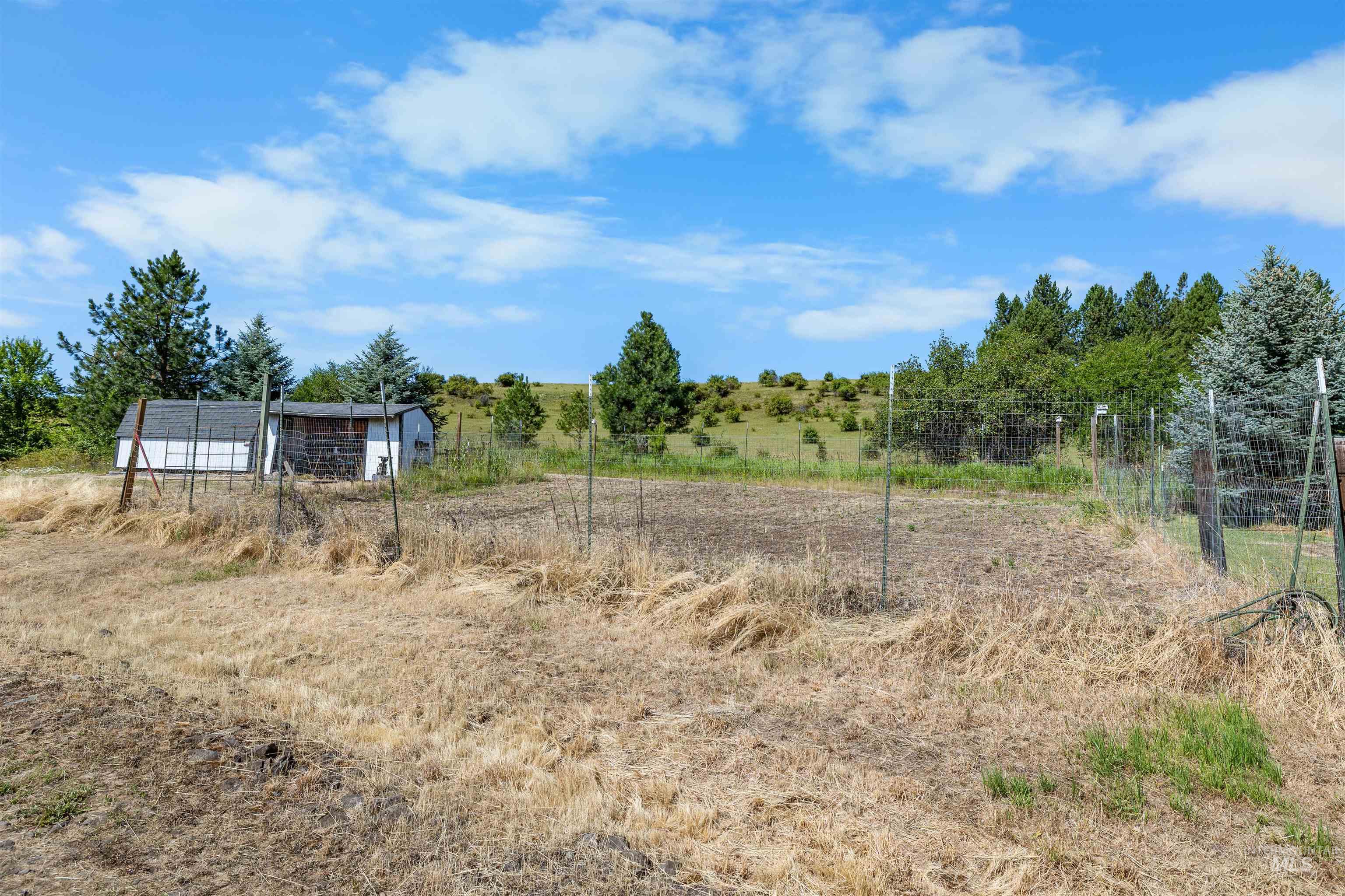 137 Brotnov Road, Clearwater, Idaho 83552, 2 Bedrooms, 2 Bathrooms, Residential For Sale, Price $499,000,MLS 98993058