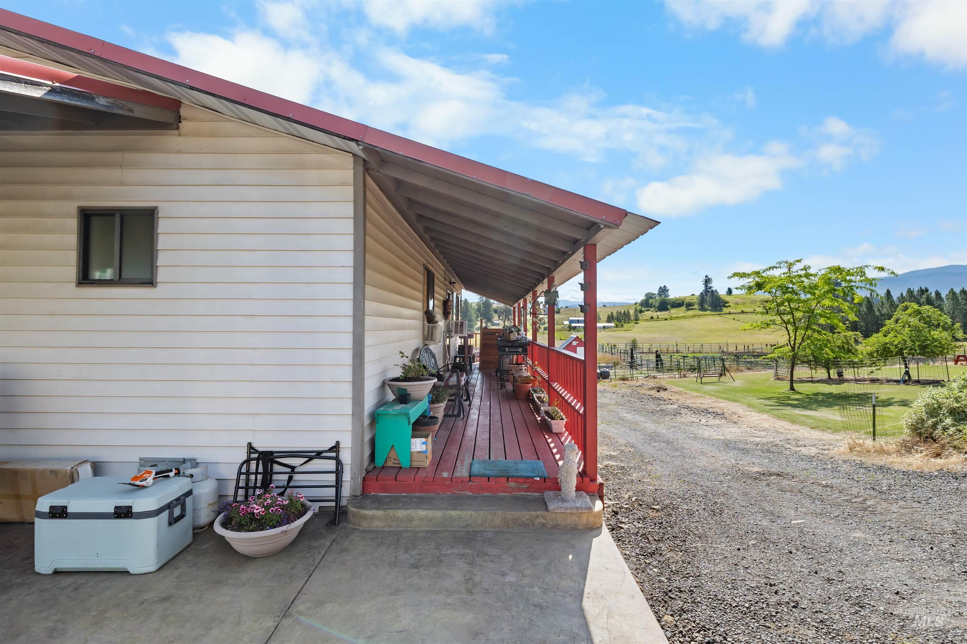 137 Brotnov Road, Clearwater, Idaho 83552, 2 Bedrooms, 2 Bathrooms, Residential For Sale, Price $499,000,MLS 98993058