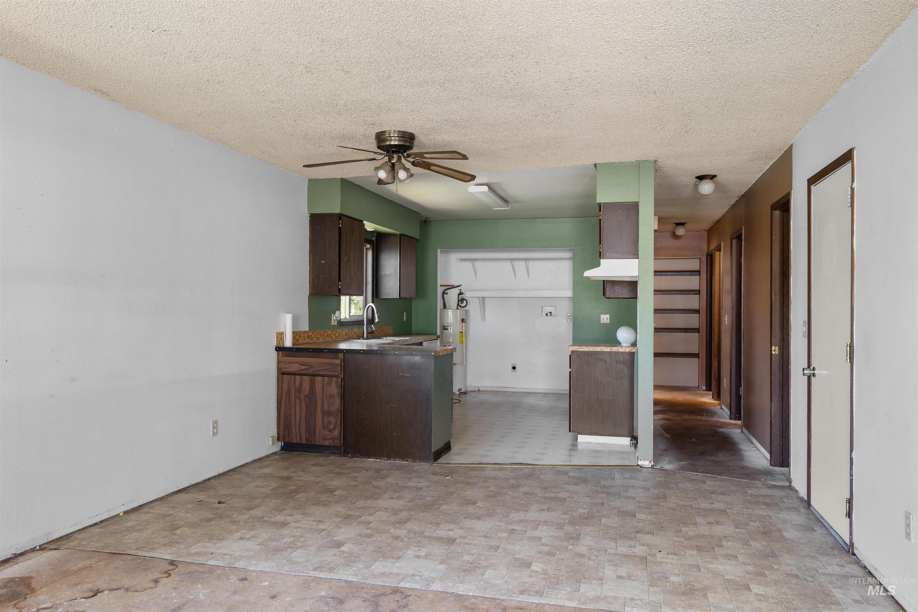 503 N College St, Grangeville, Idaho 83530, 3 Bedrooms, 1 Bathroom, Residential For Sale, Price $199,000, 98993061