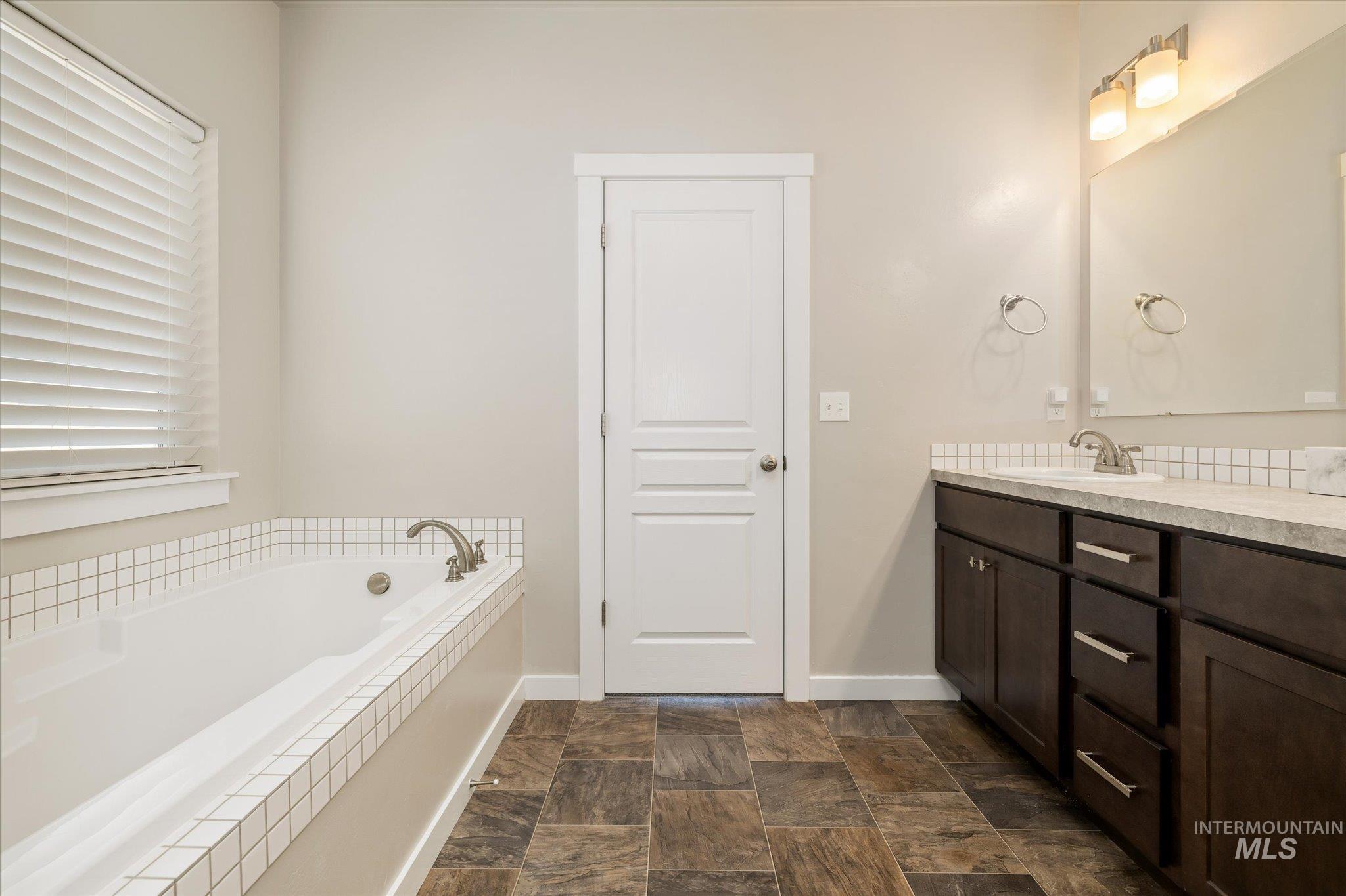 4620 S Tindaris Ave, Meridian, Idaho 83642, 4 Bedrooms, 2 Bathrooms, Residential For Sale, Price $539,900, 98993063