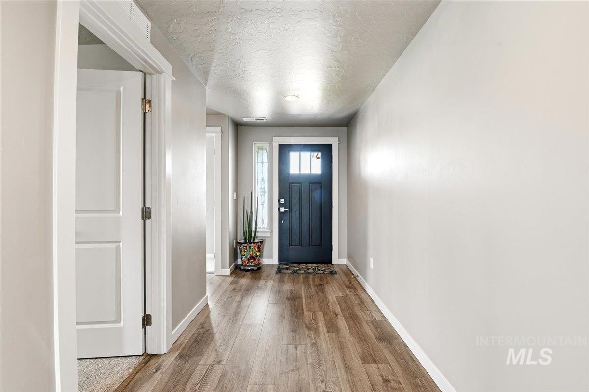 5701 E Milam St, Nampa, Idaho 83687-1086, 3 Bedrooms, 2 Bathrooms, Residential For Sale, Price $415,000,MLS 98993064